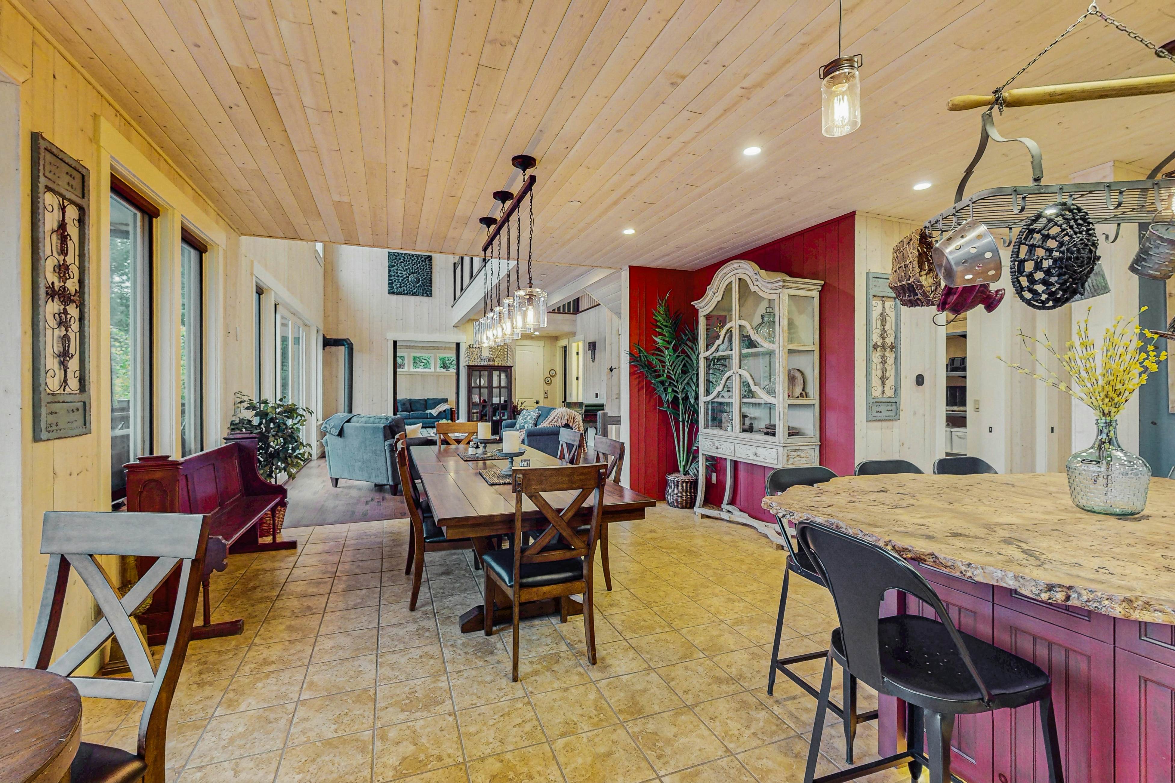 Hidden Cove Hideaway 