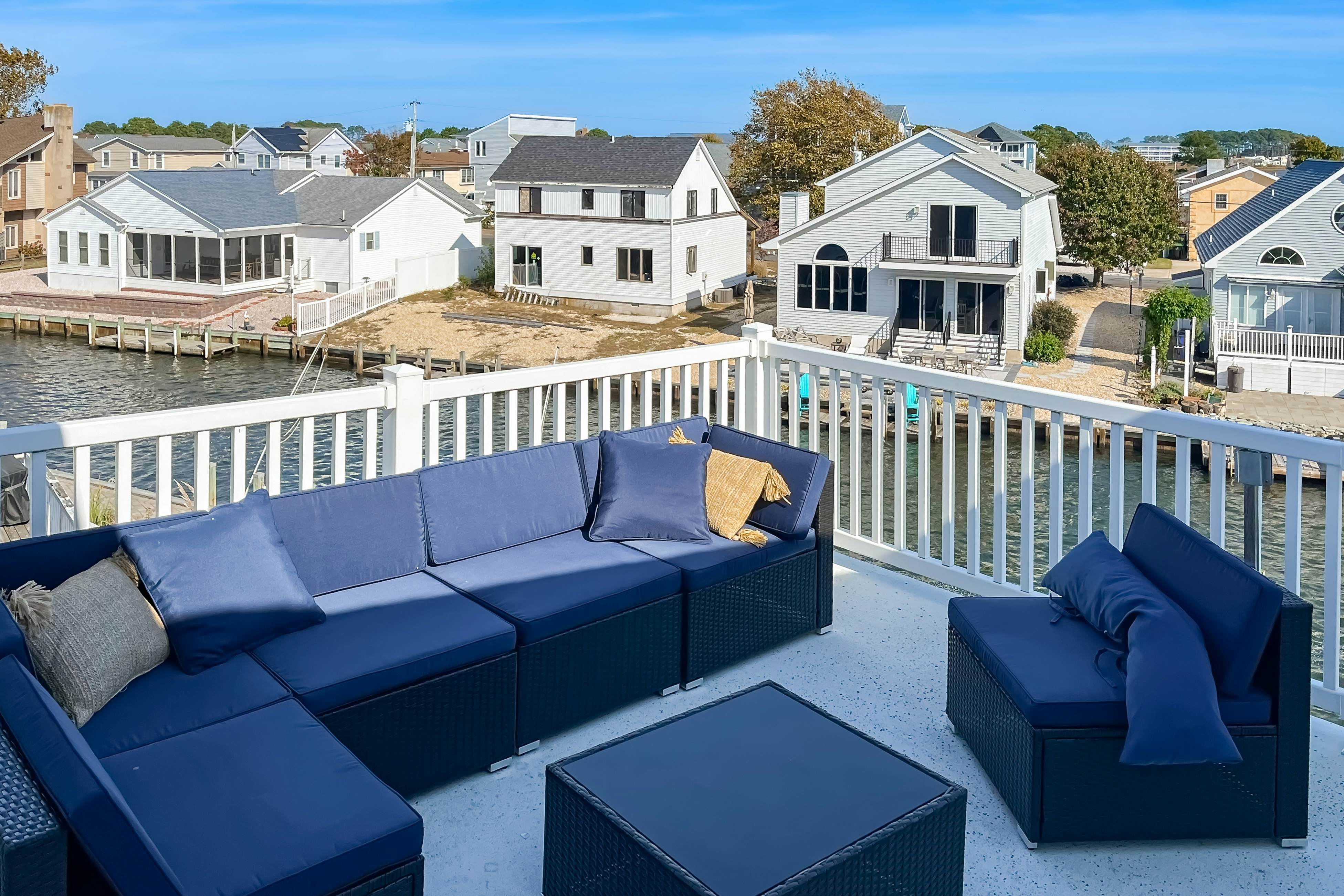 Keen-Wik on the Bay - 38355 Hickory Ln