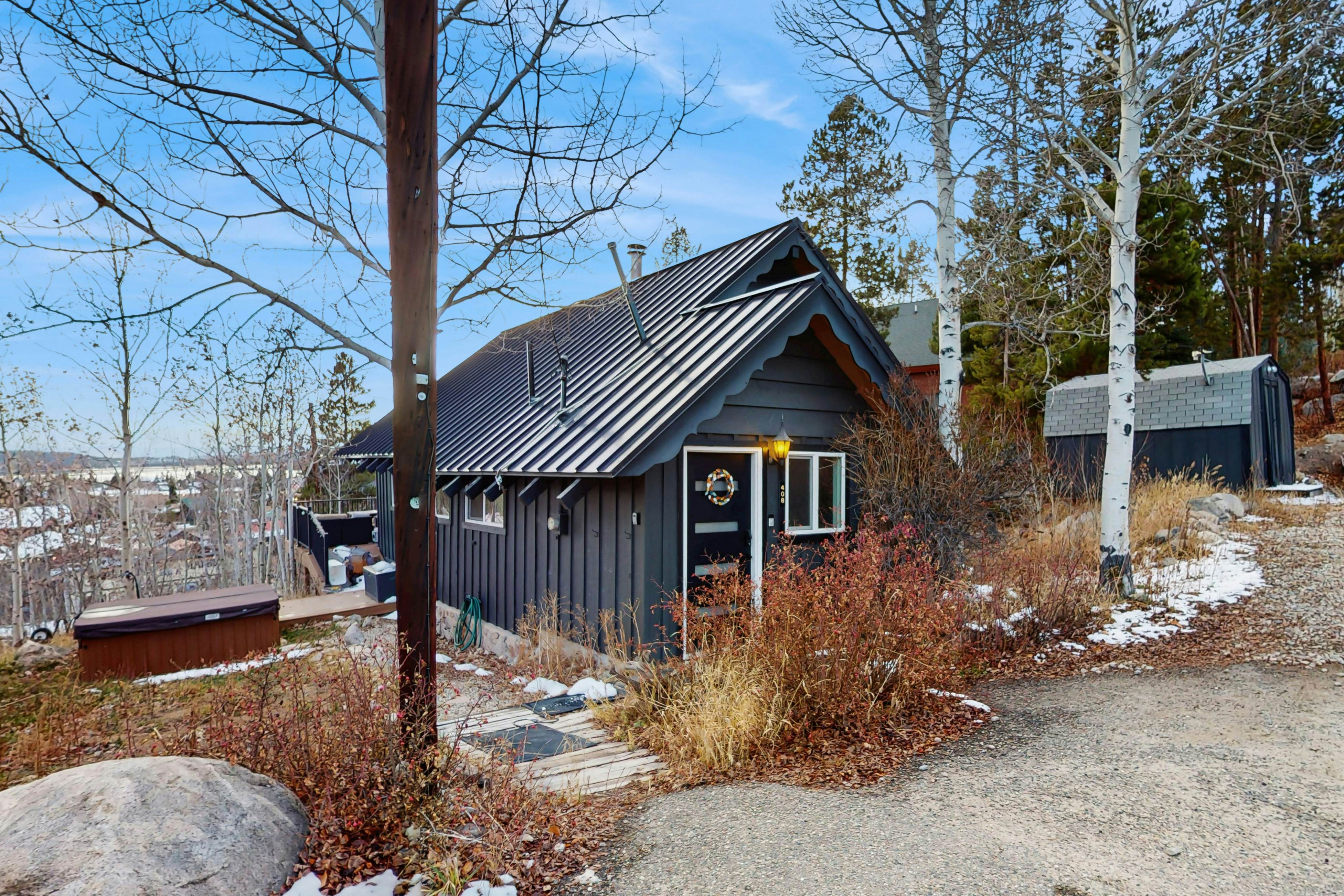 The Golden Moose Chalet