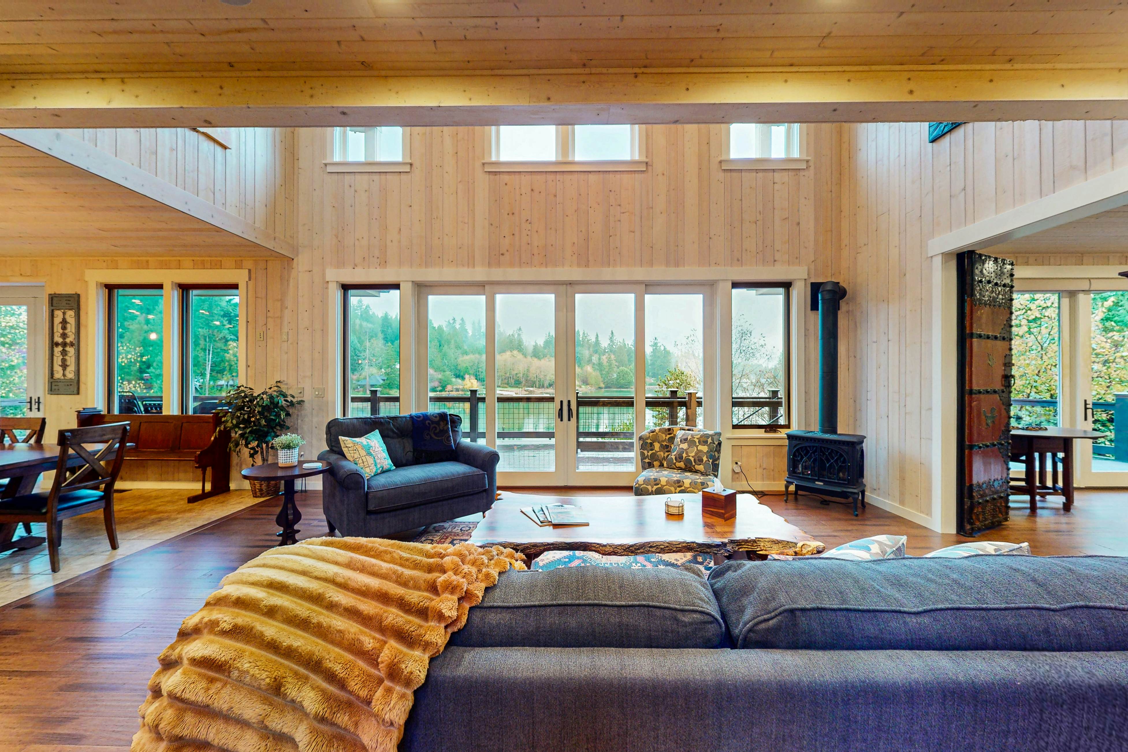 Hidden Cove Hideaway 