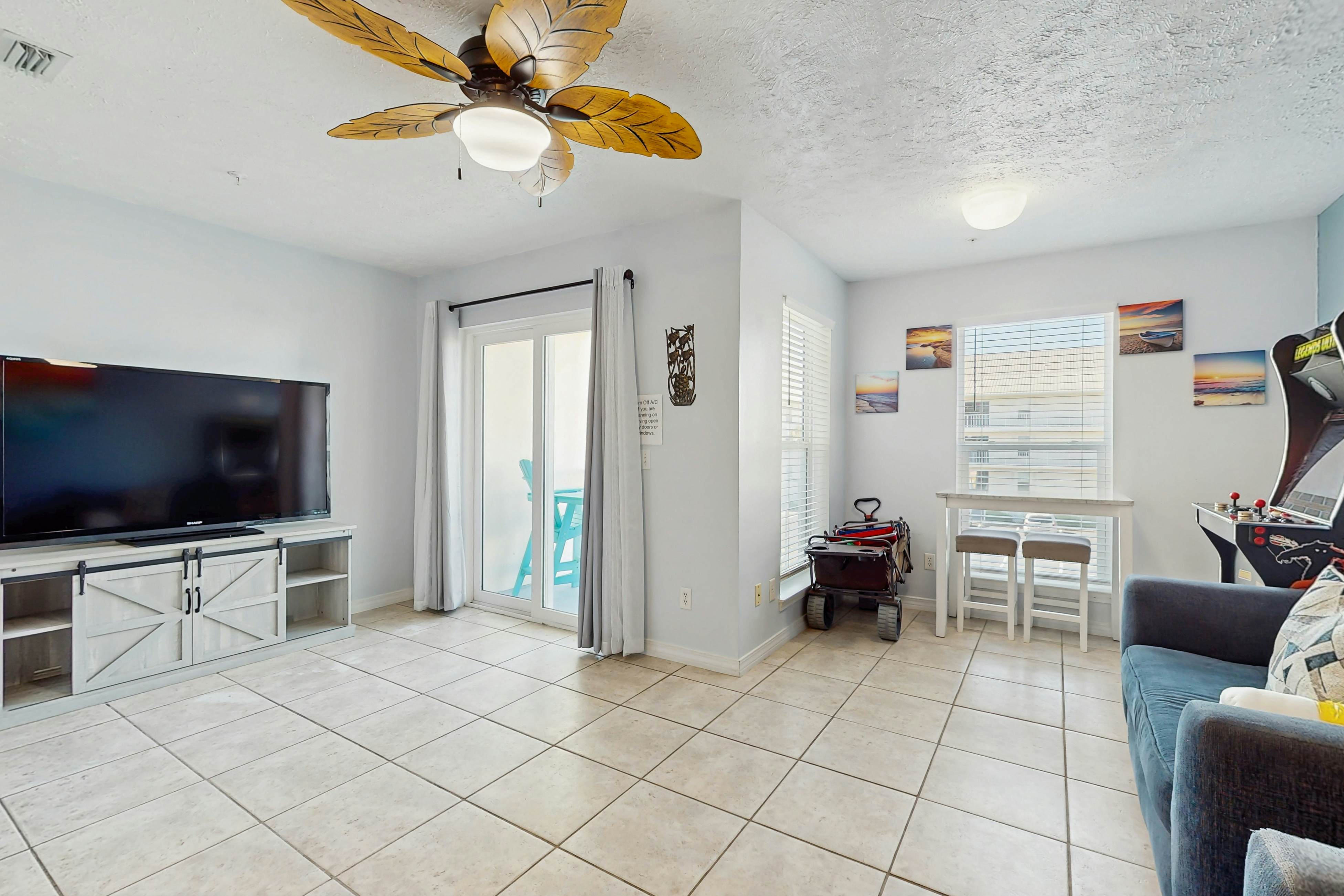 Gulf Island Condo 523