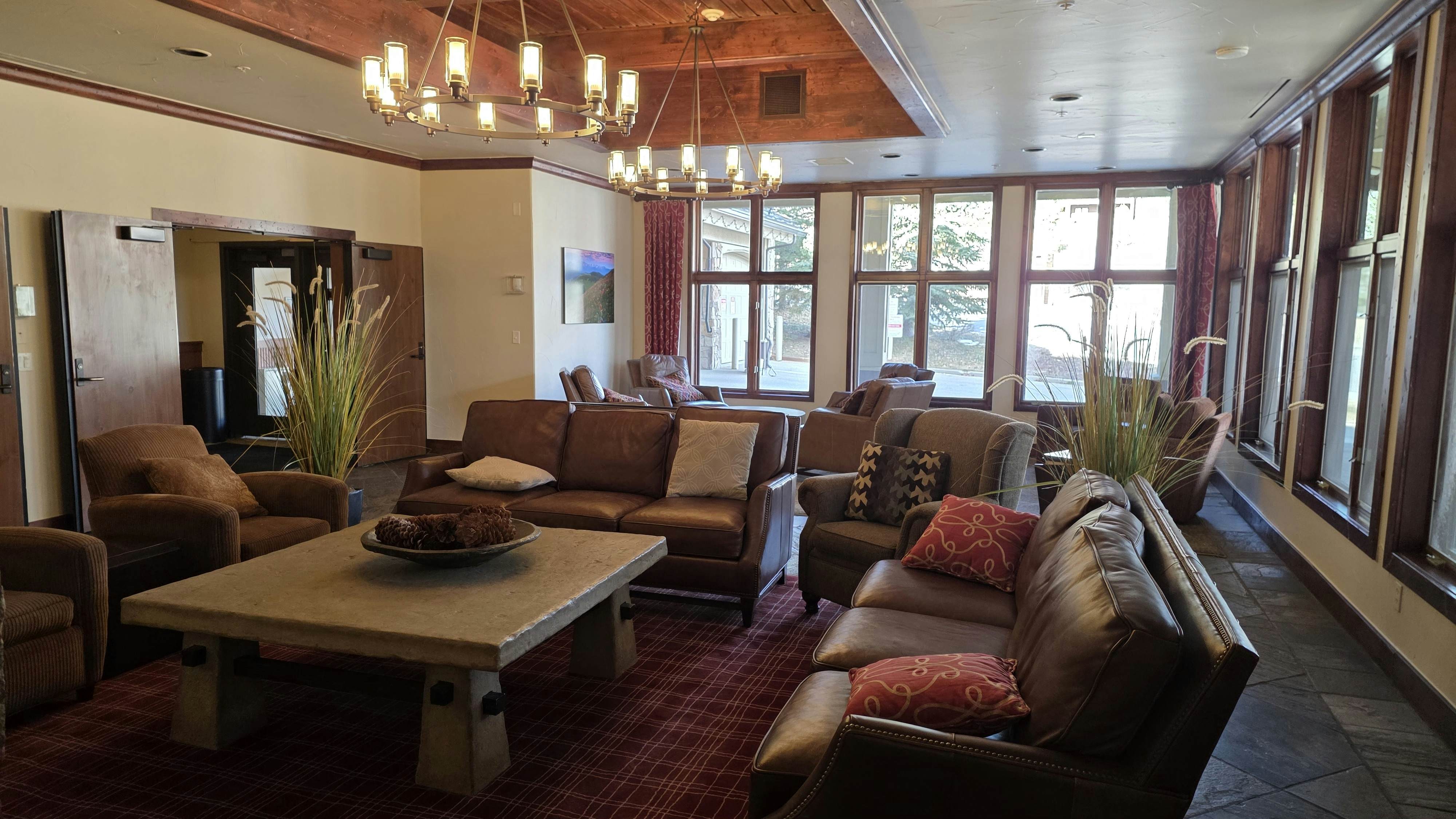 Romance at Riverbends' Snowflake Lift Studio Space with 1 and a half bathrooms