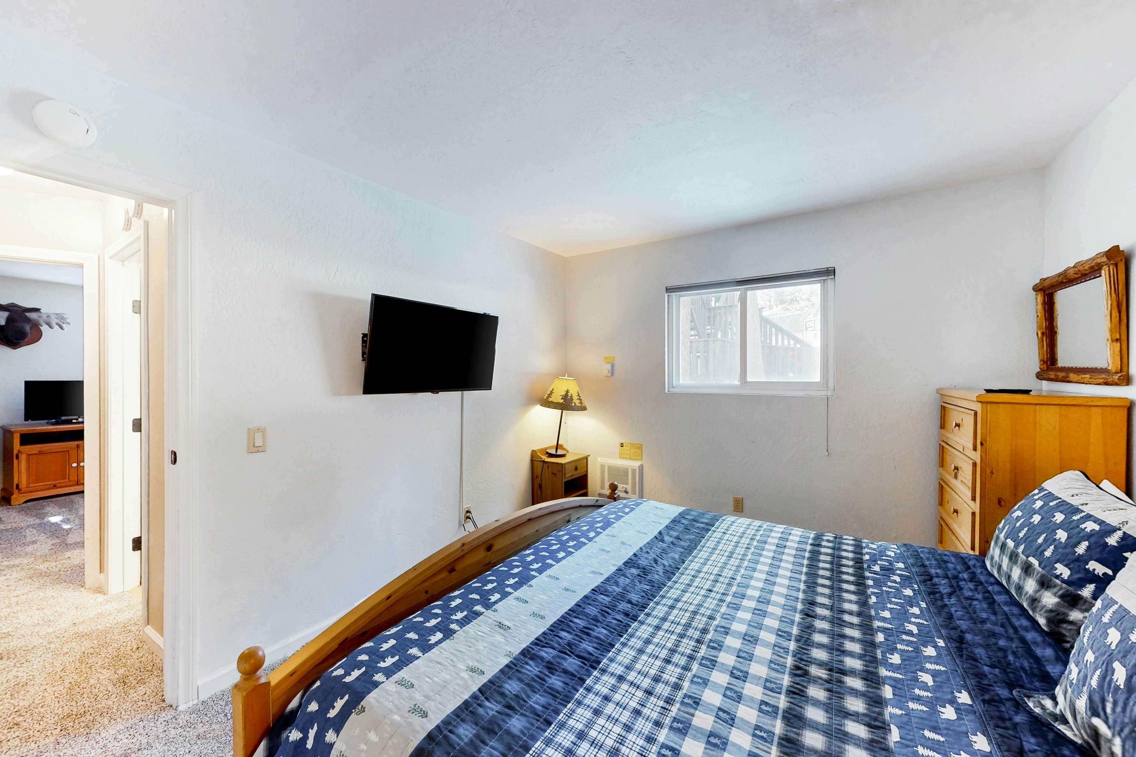 Mammoth View Villas 24