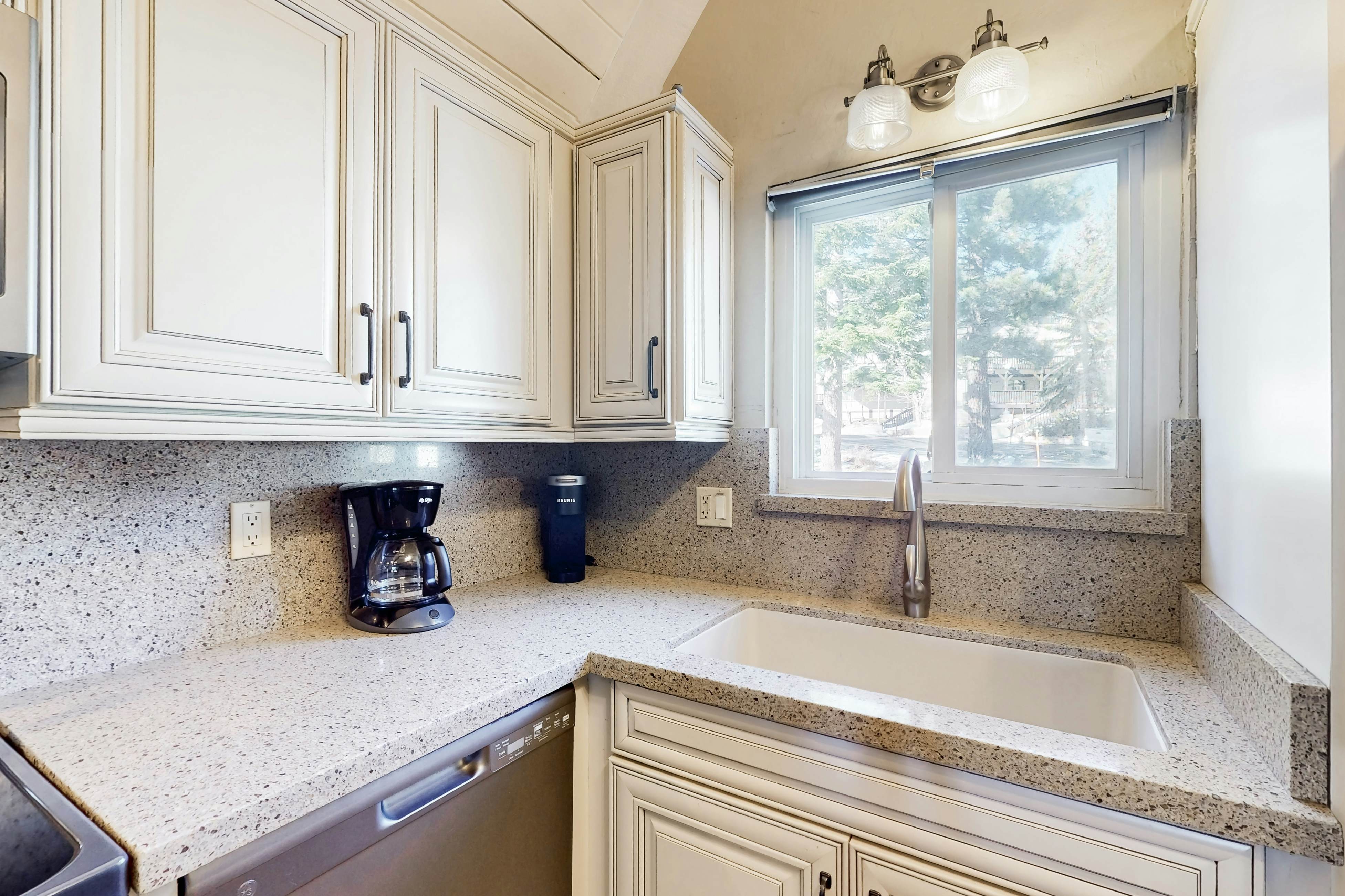 Mammoth View Villas 24