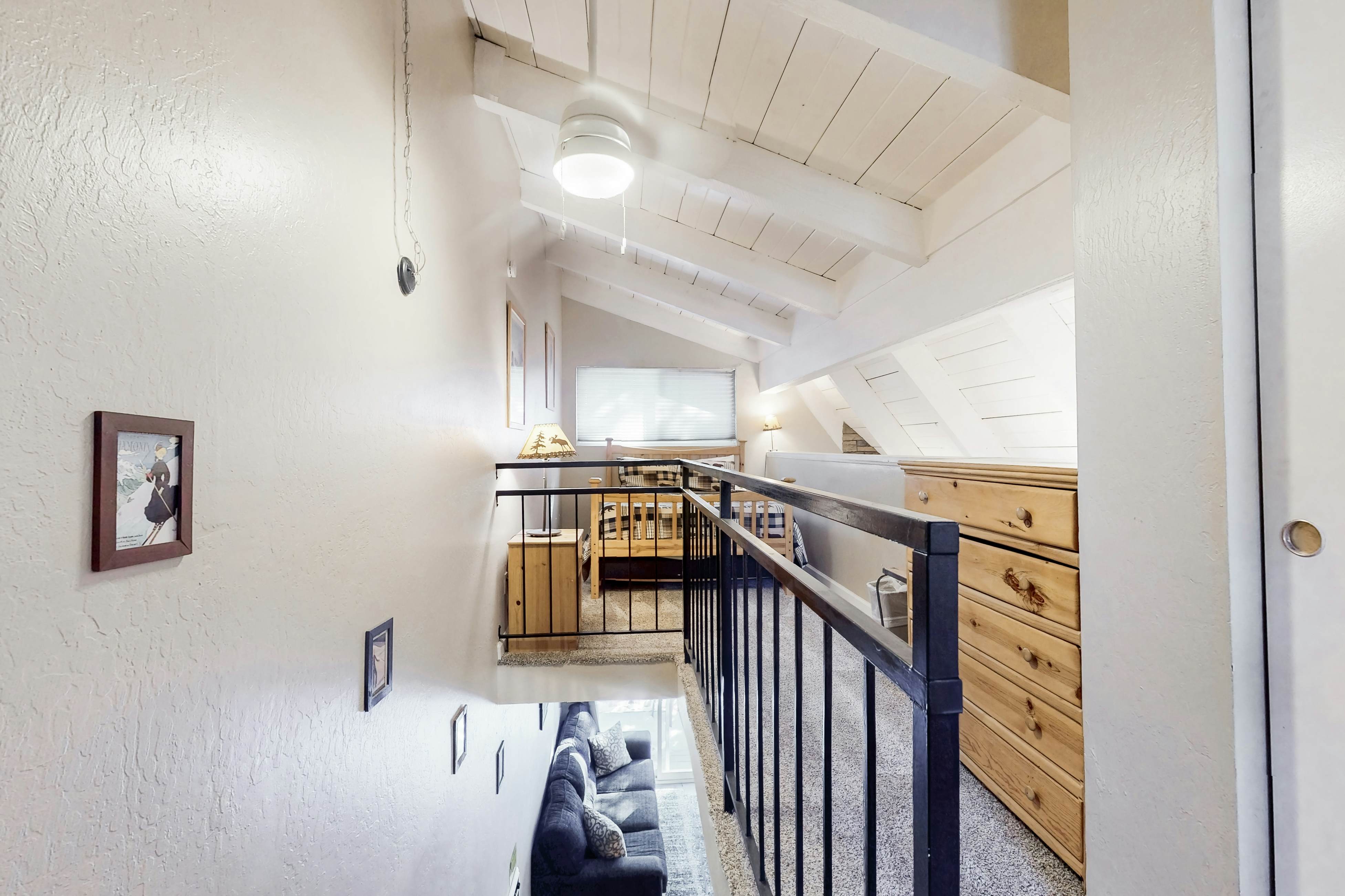 Mammoth View Villas 24