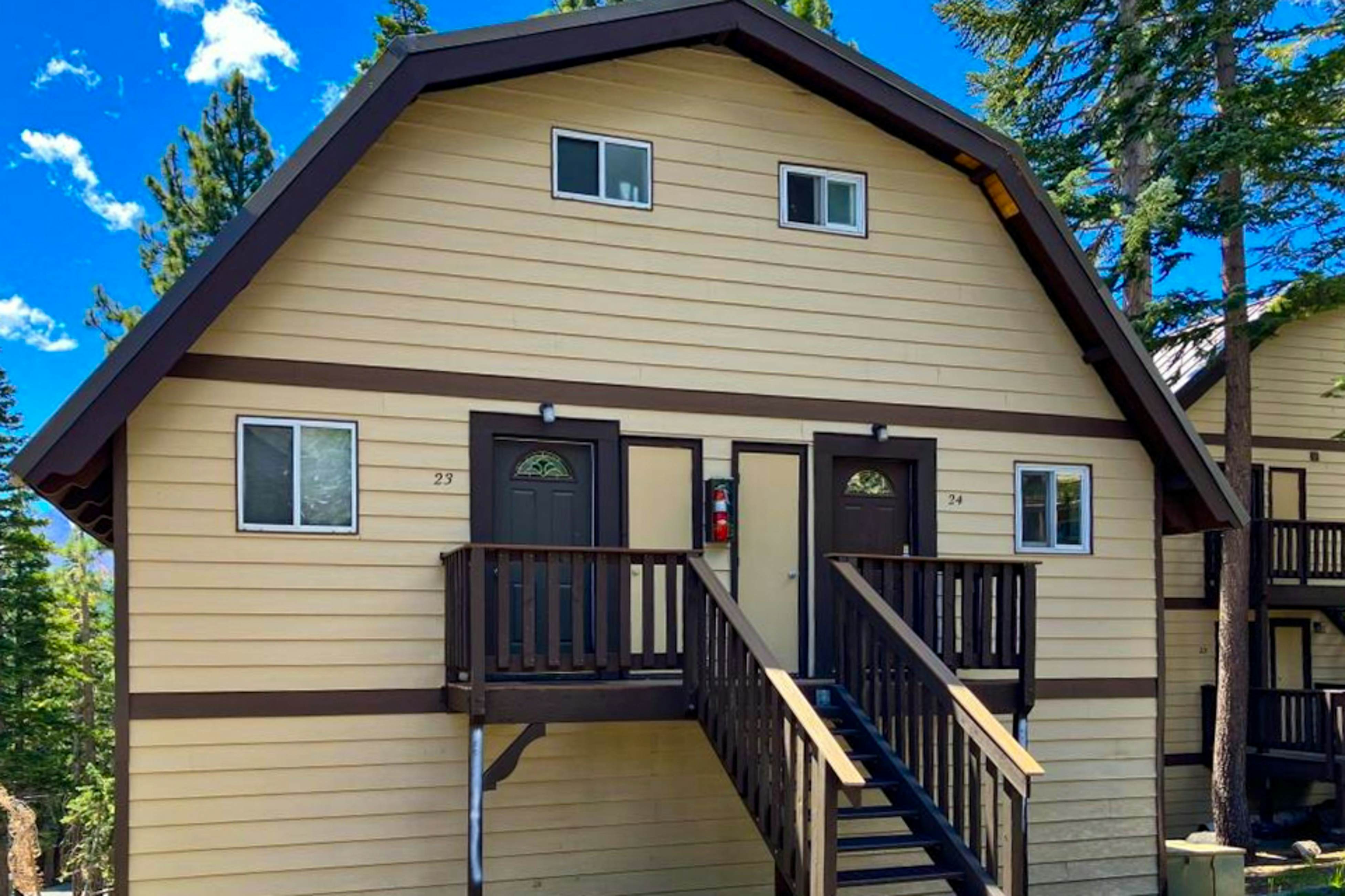 Mammoth View Villas 24