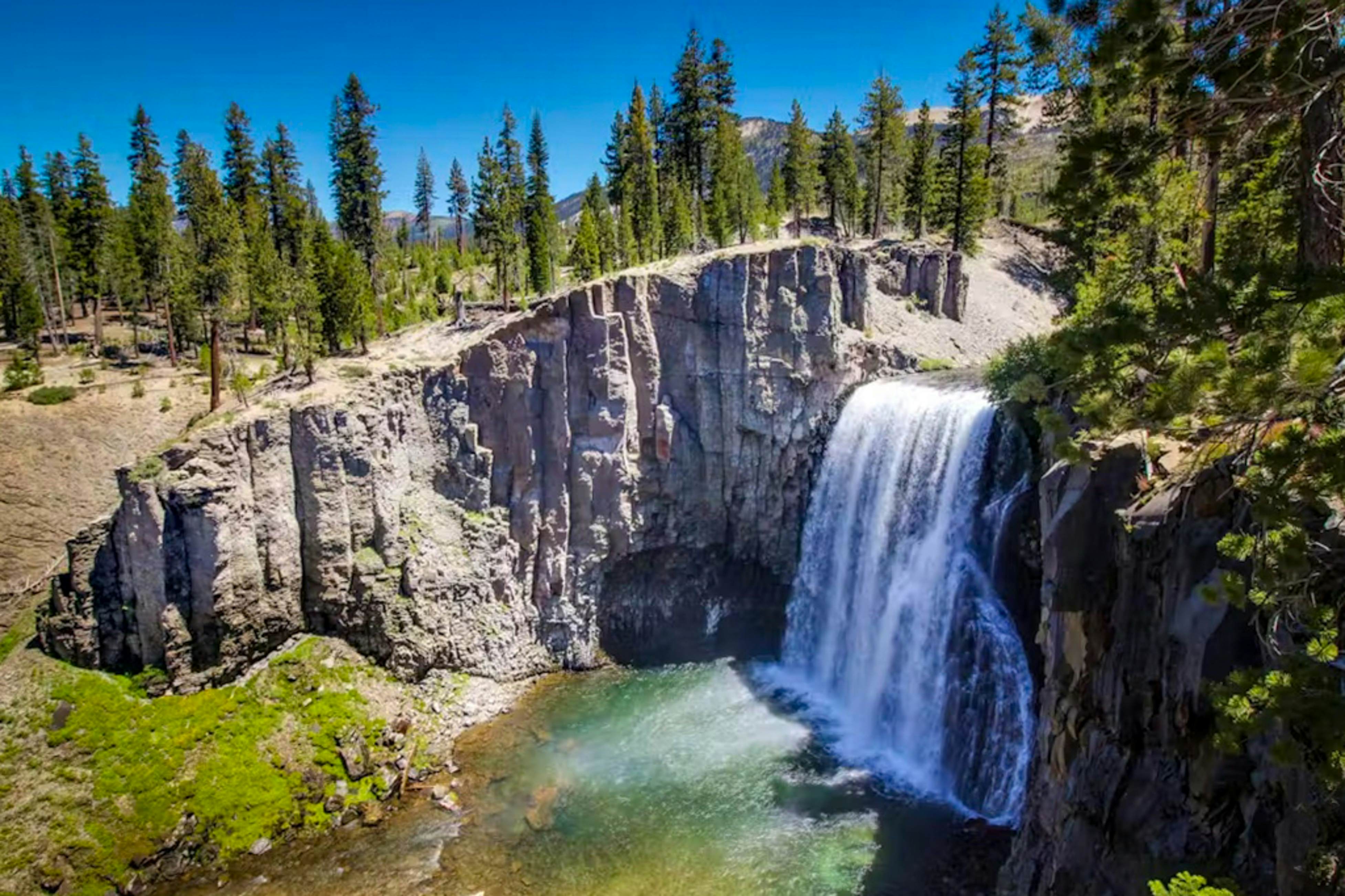 Mammoth View Villas 24