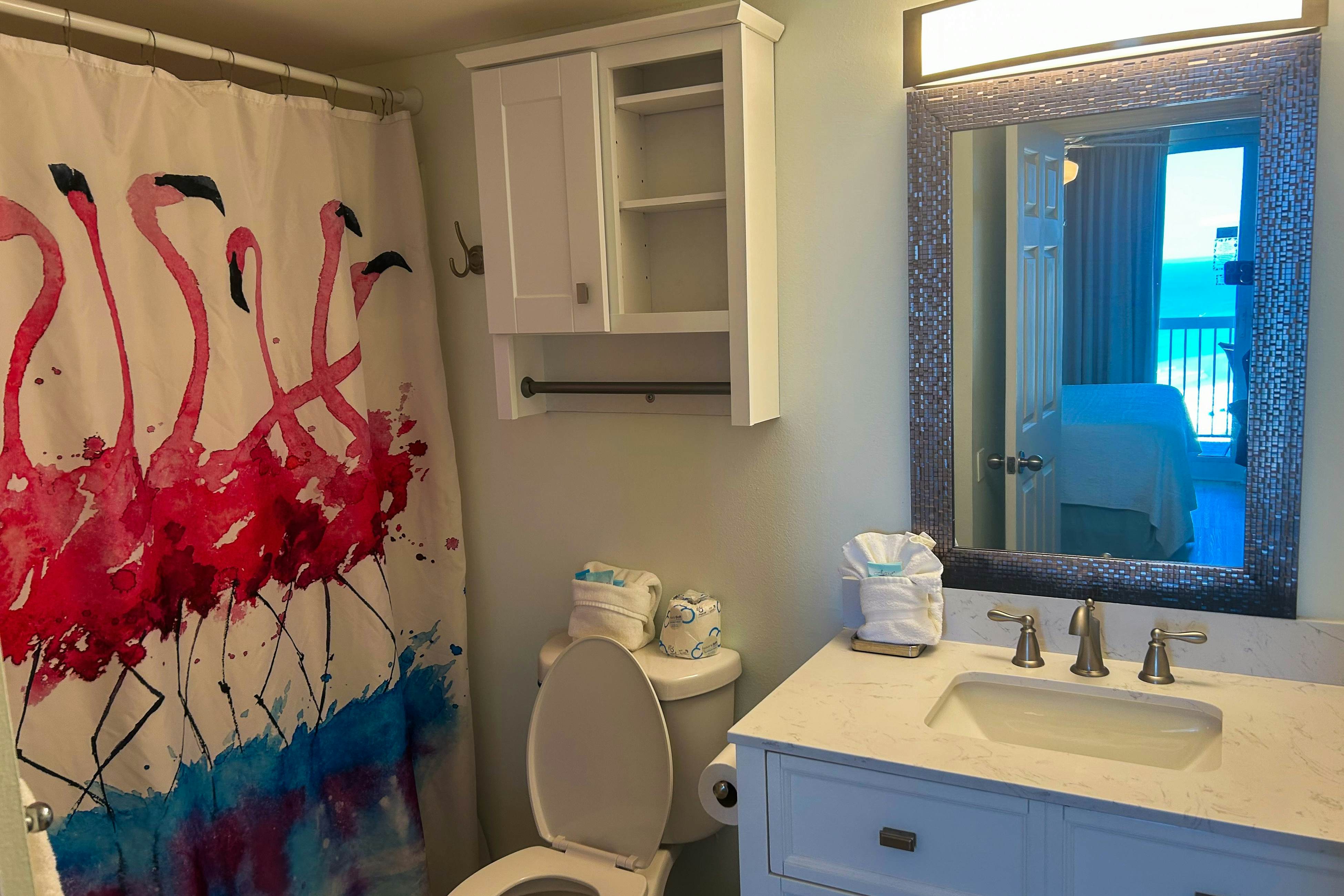 Pelican Beach Resort 1818