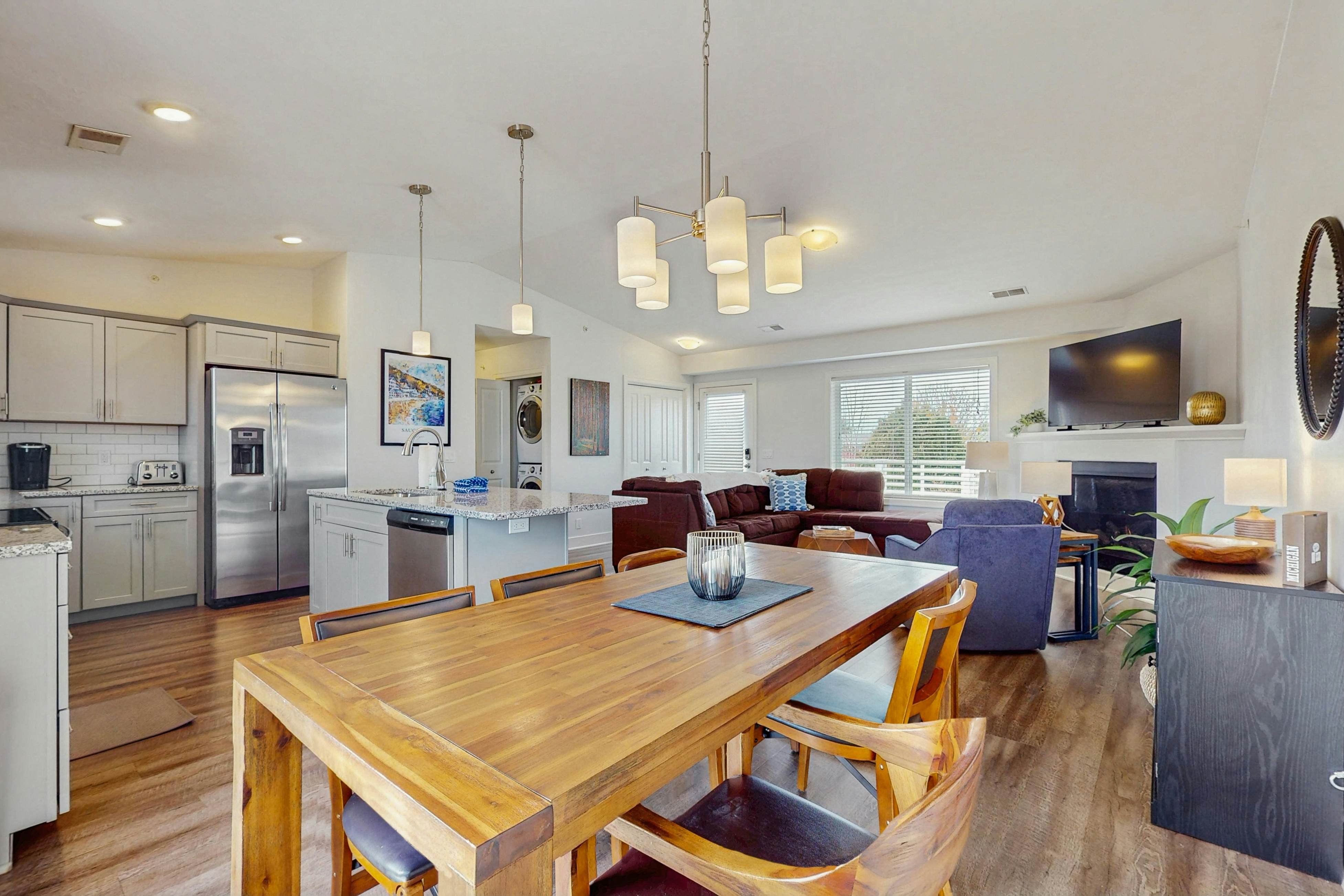 Northern Lights Condominiums - Blue Star Bliss