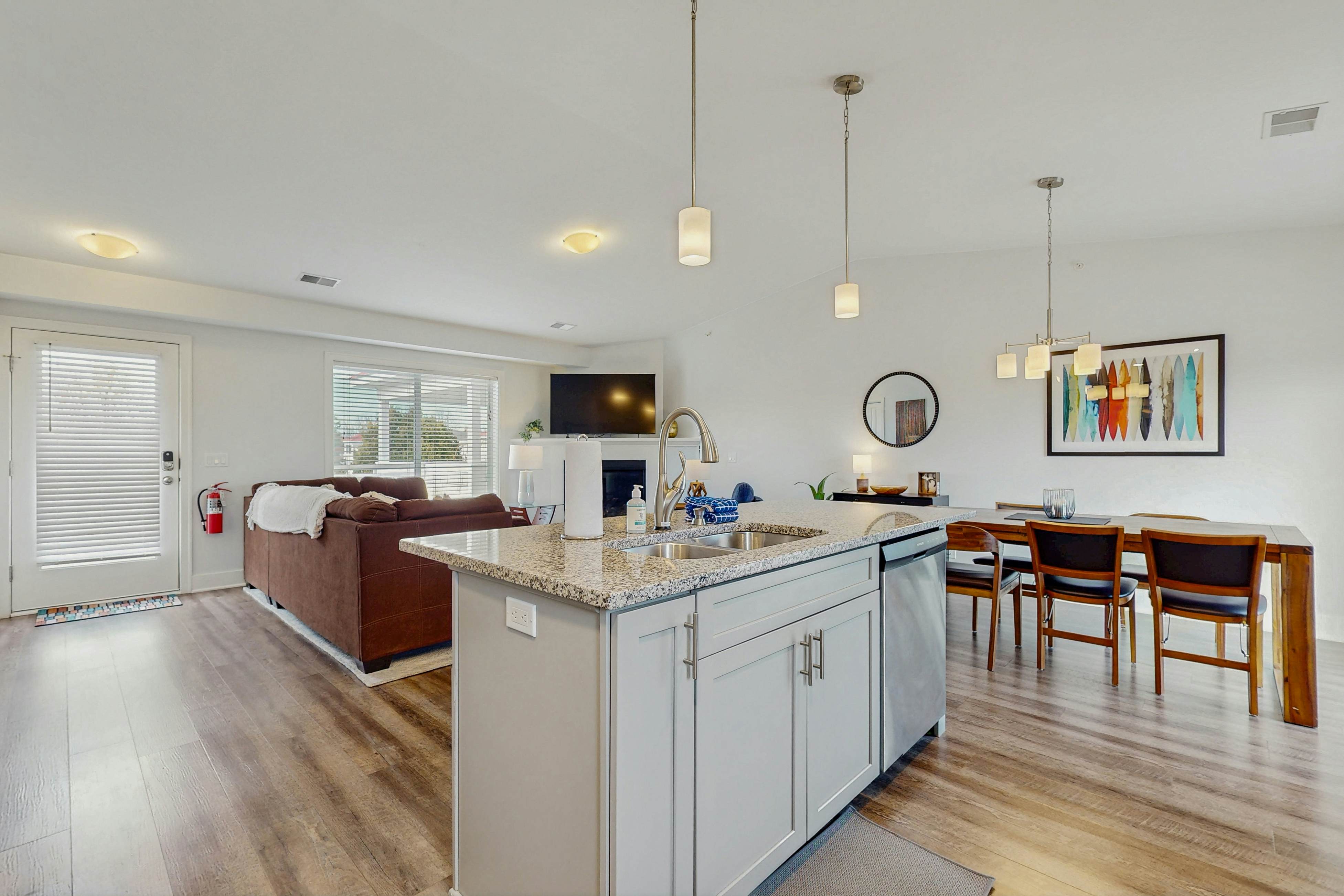 Northern Lights Condominiums - Blue Star Bliss