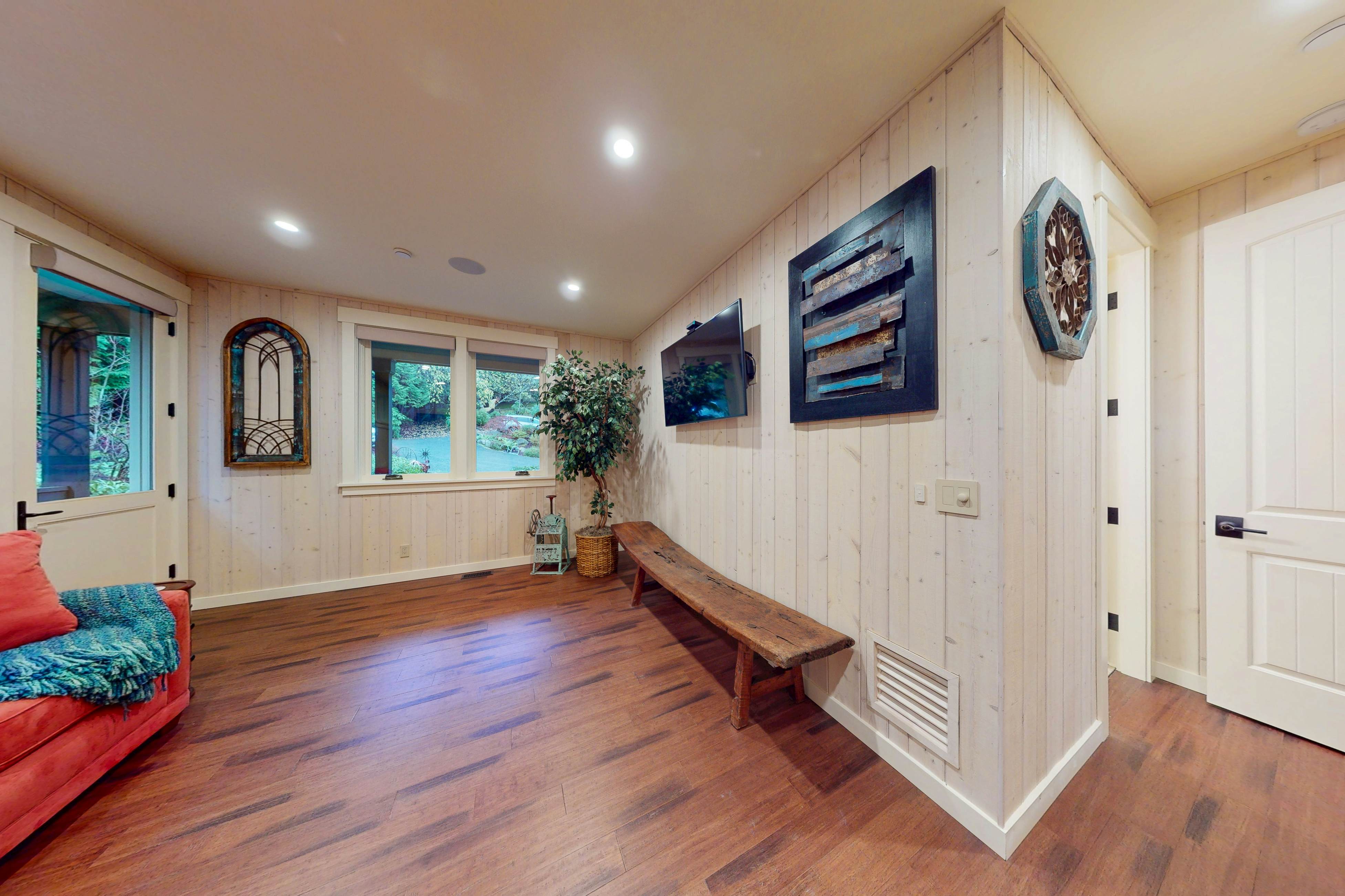 Hidden Cove Hideaway 