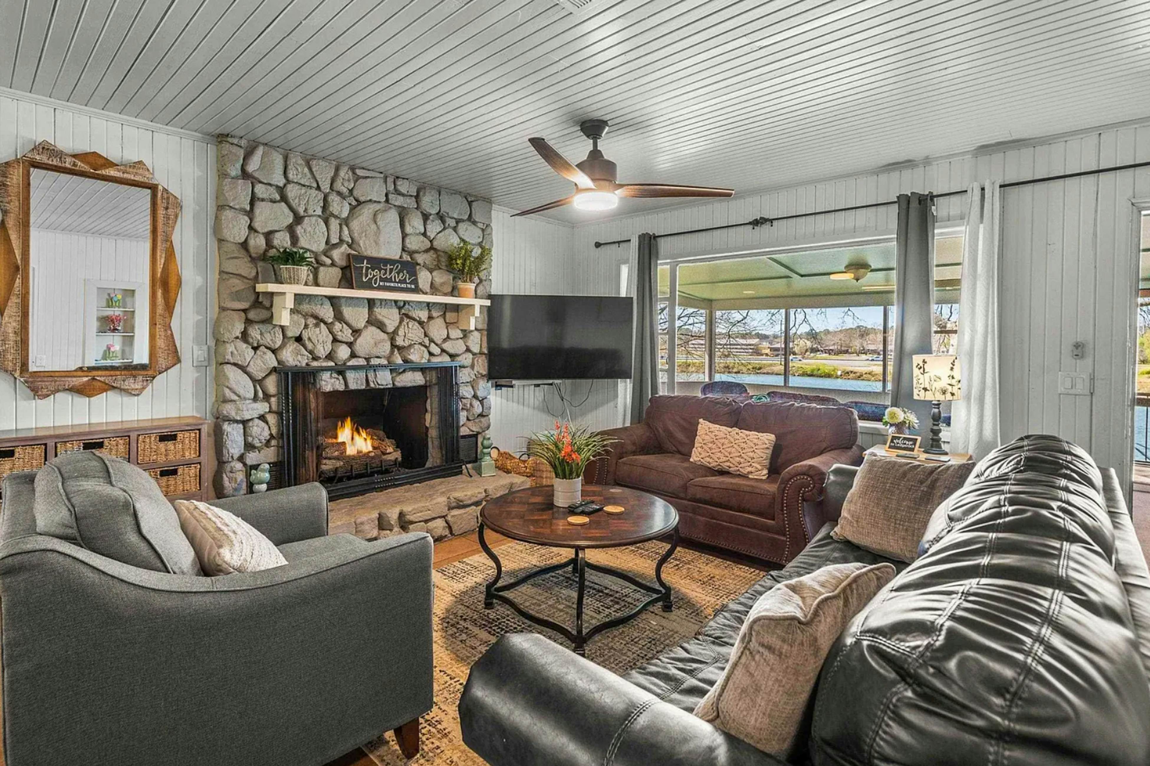 Sunset Shore Cottage