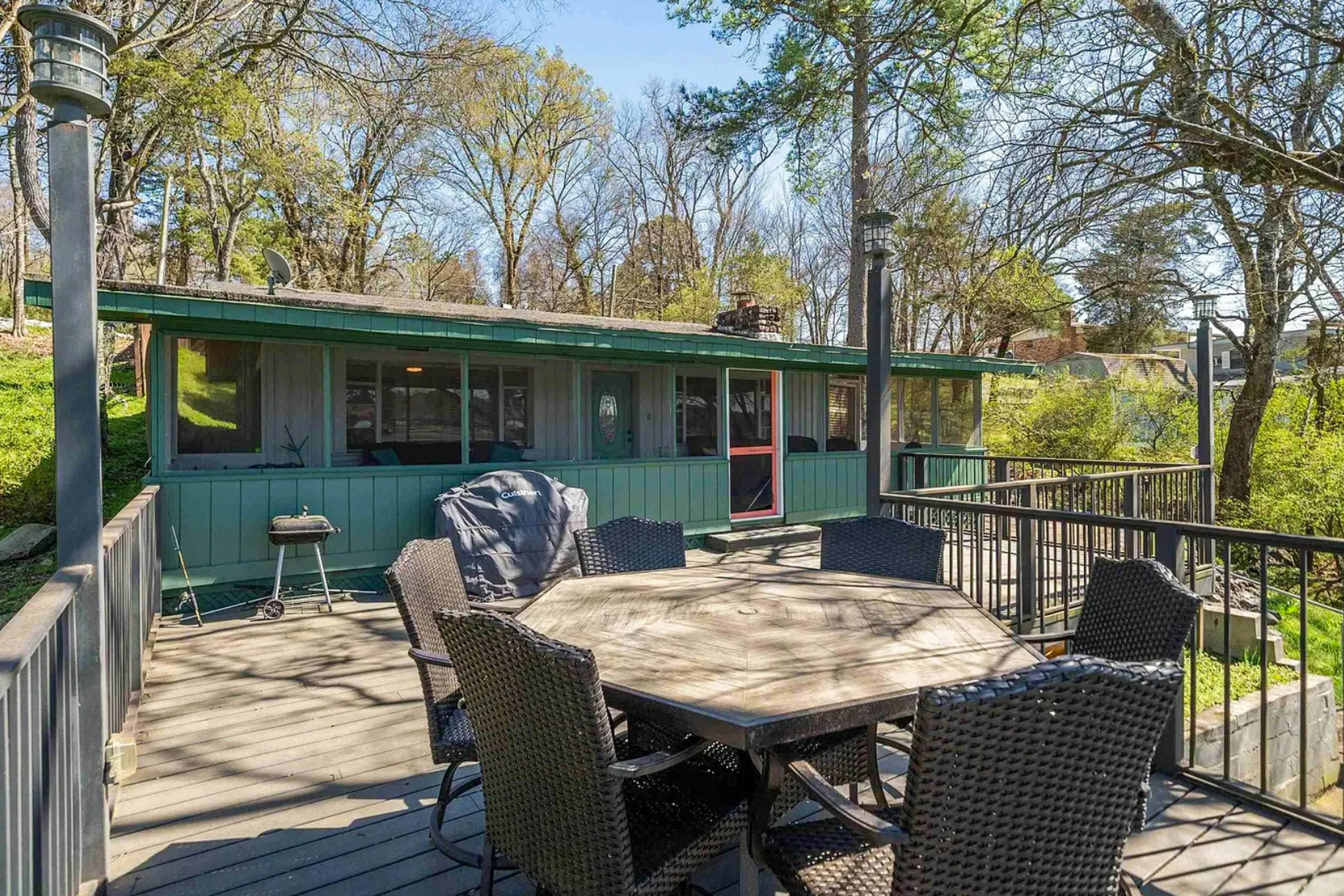 Sunset Shore Cottage