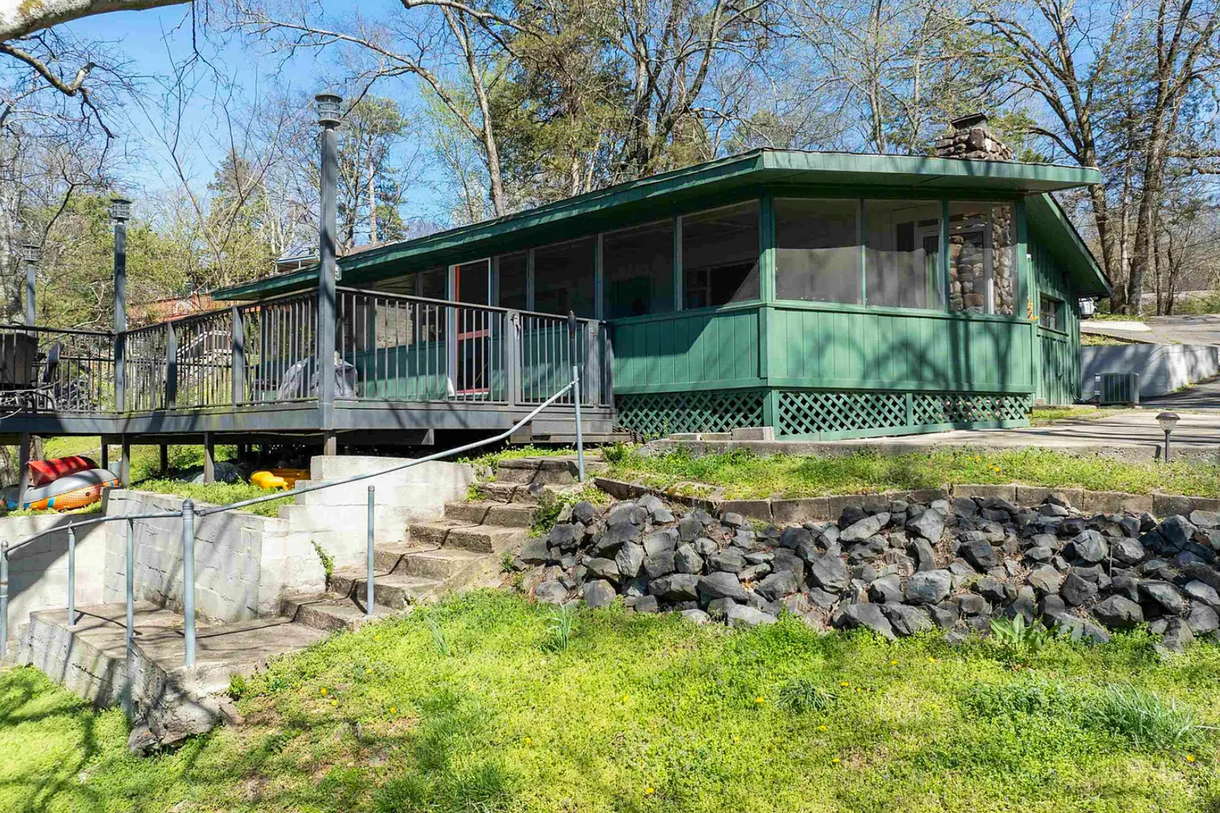 Sunset Shore Cottage