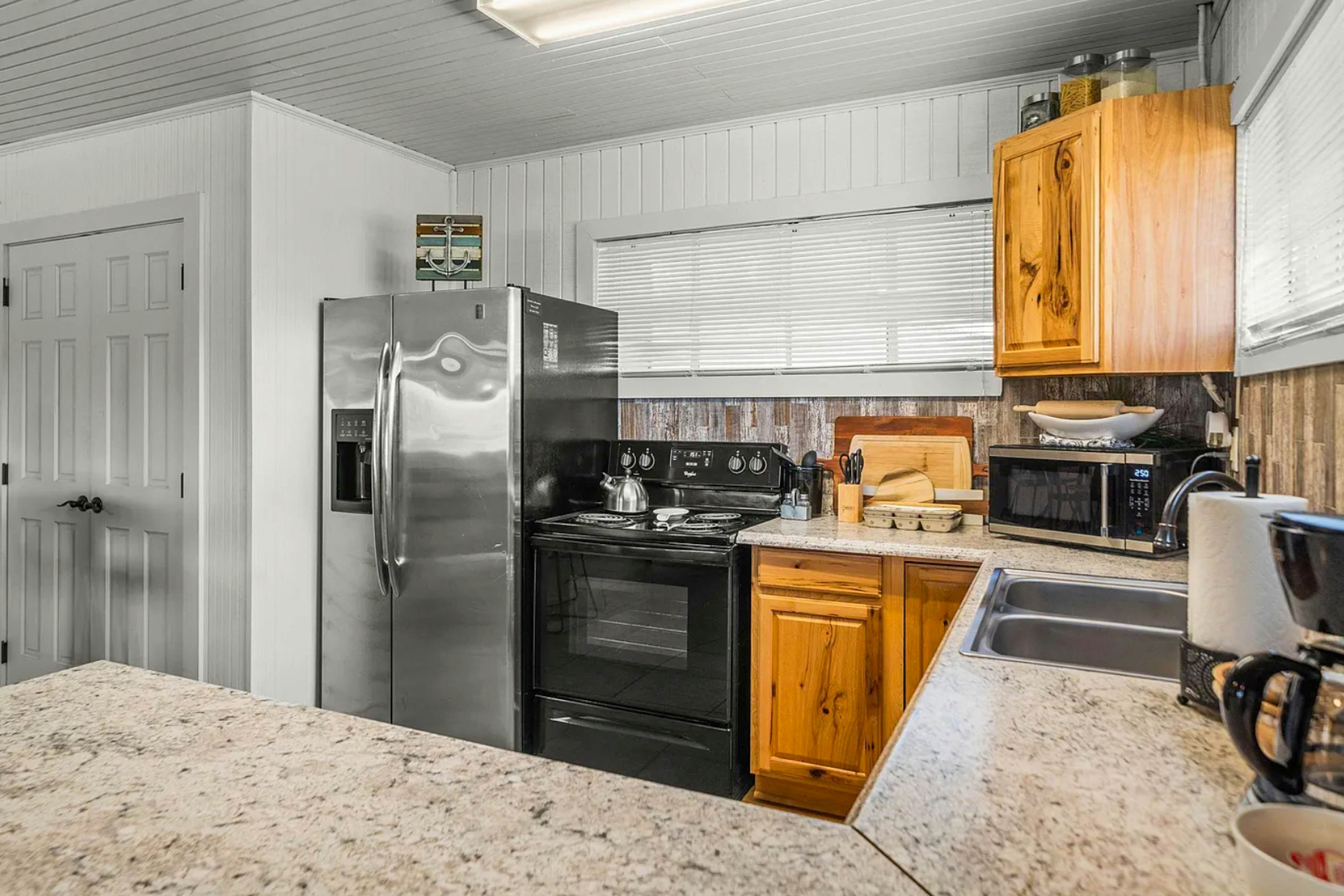 Sunset Shore Cottage