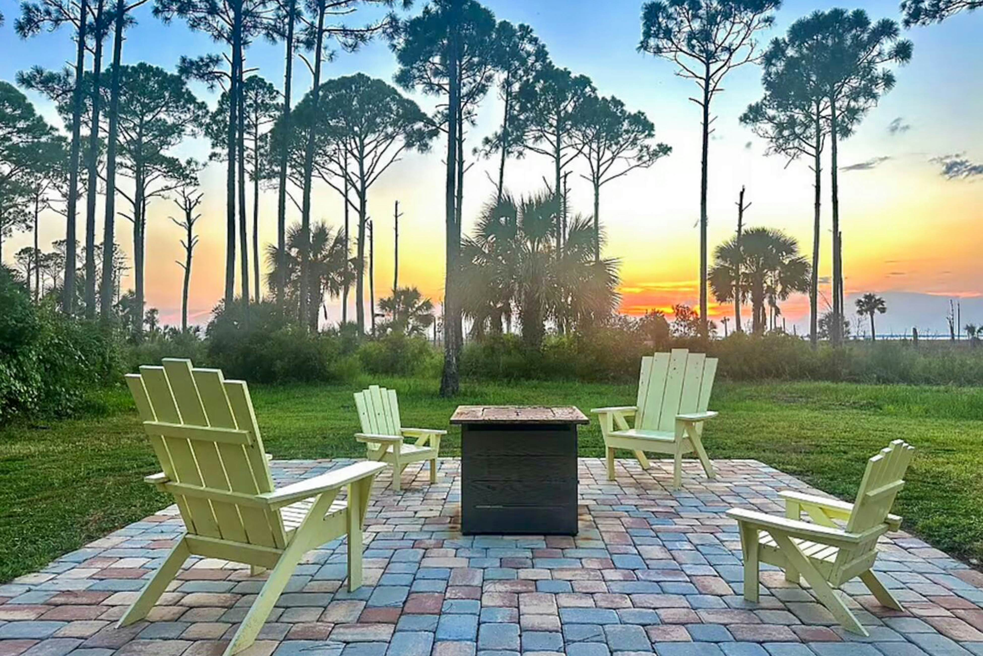 Bayfront Sunset Oasis