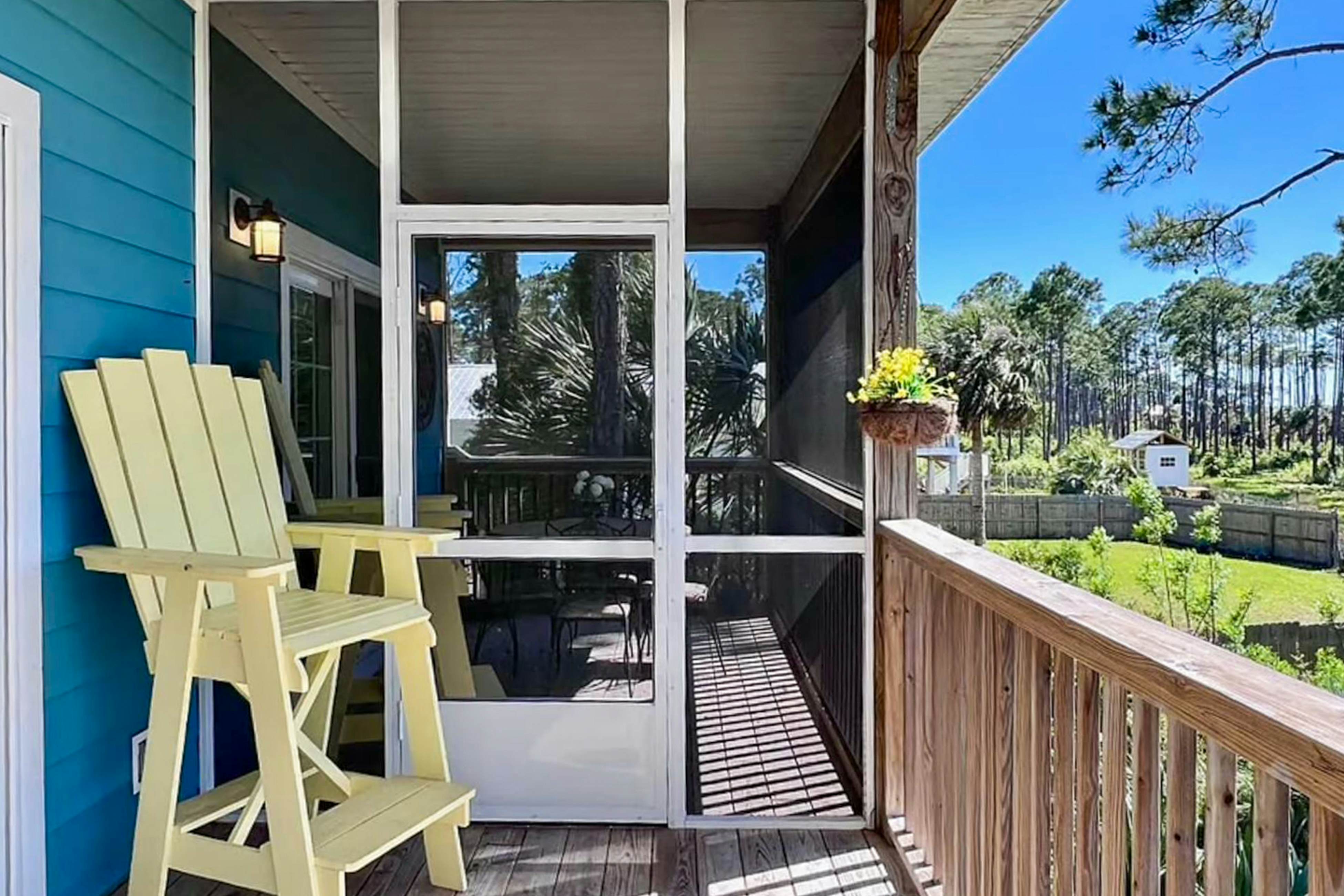 Bayfront Sunset Oasis