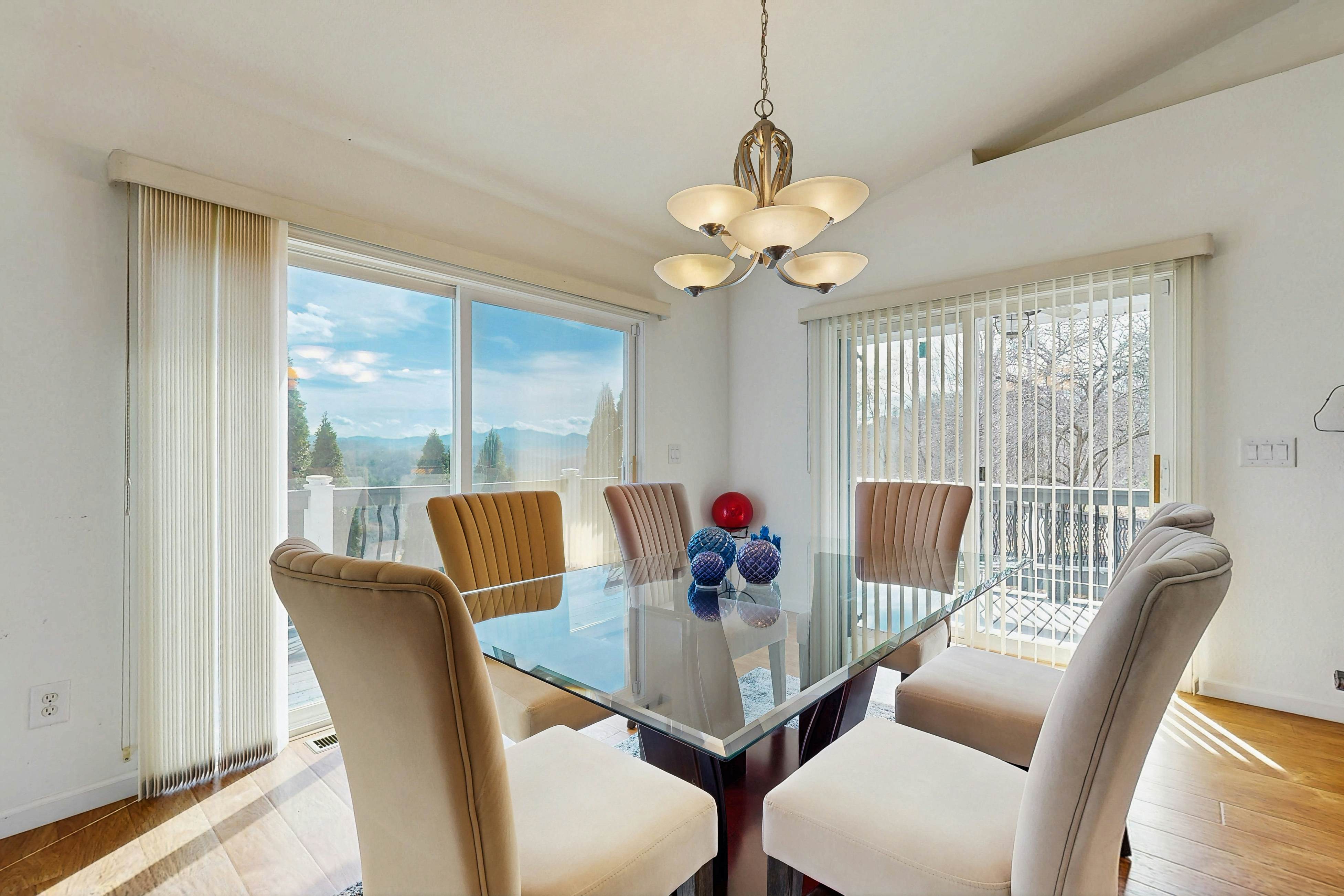 Overlook Upper Retreat