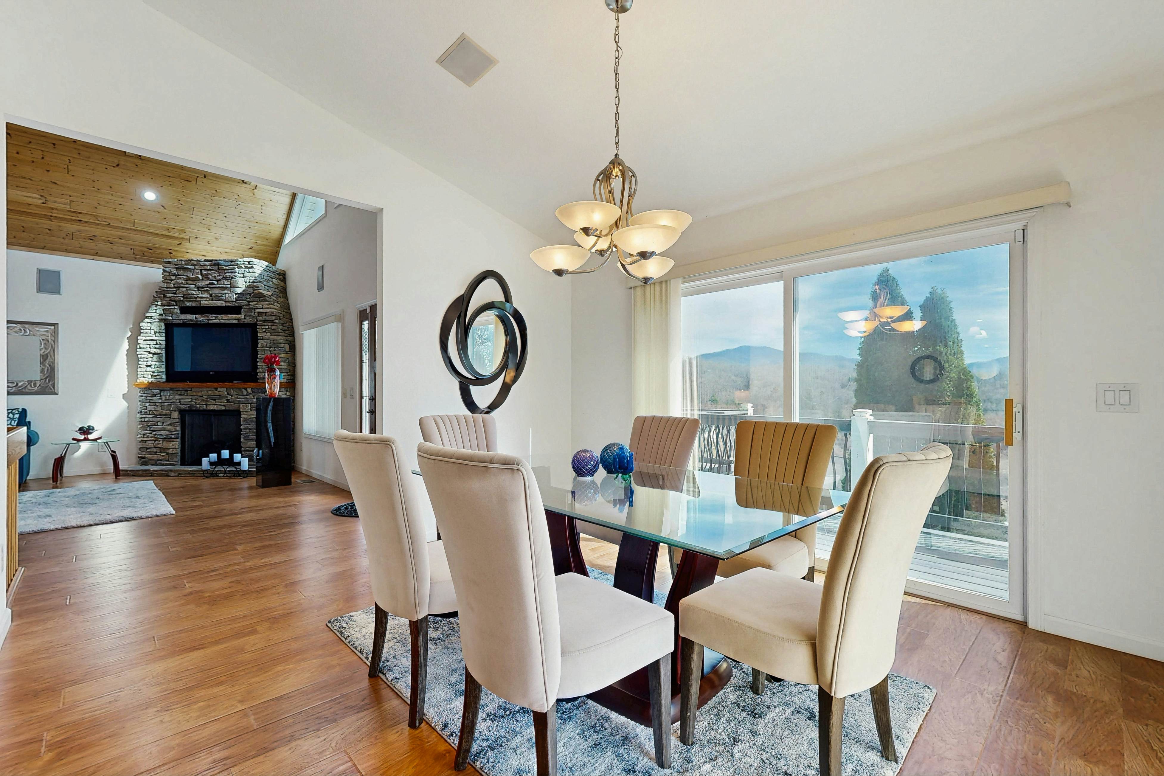 Overlook Upper Retreat