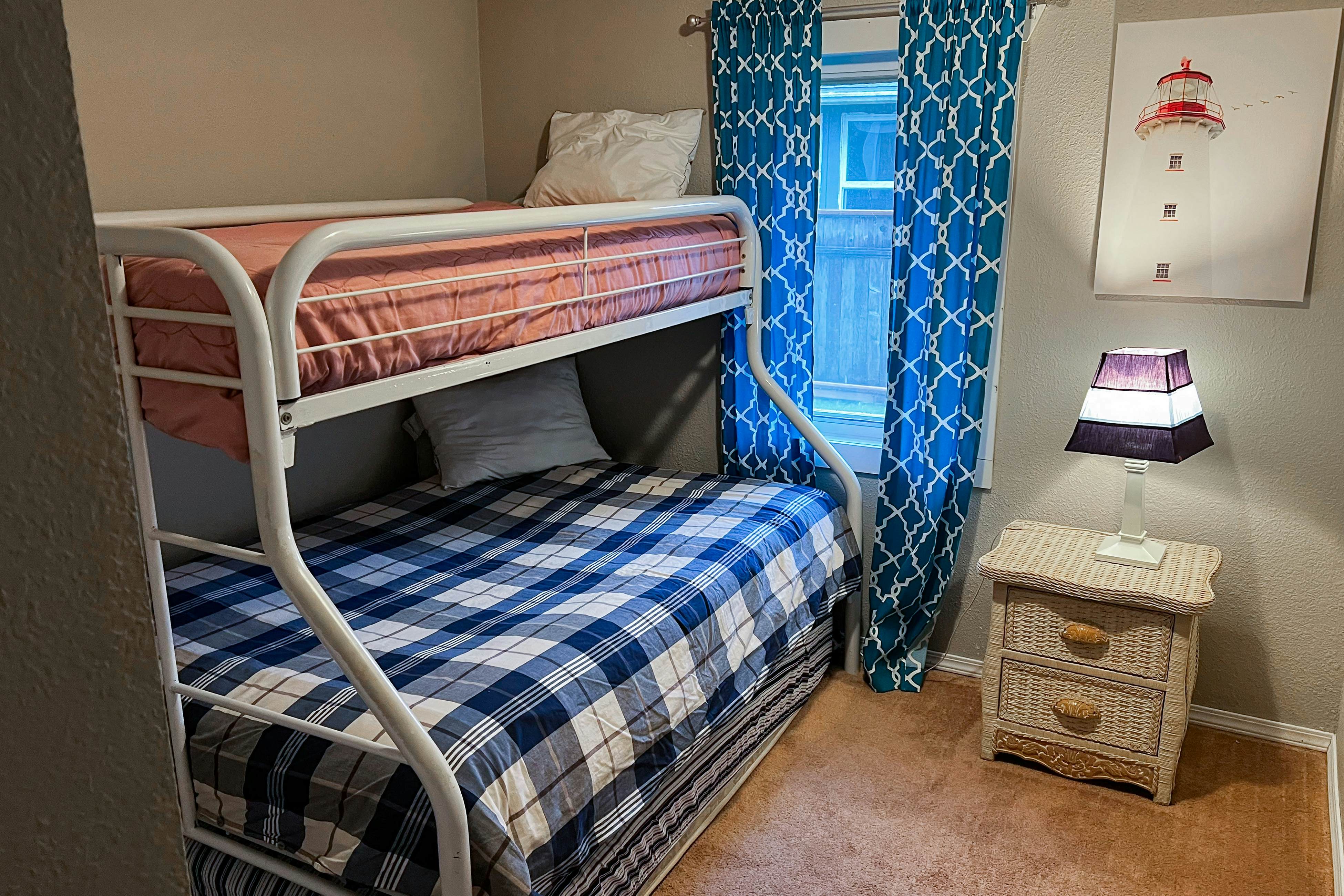 Ten Pines Cottage in Ocean Shores