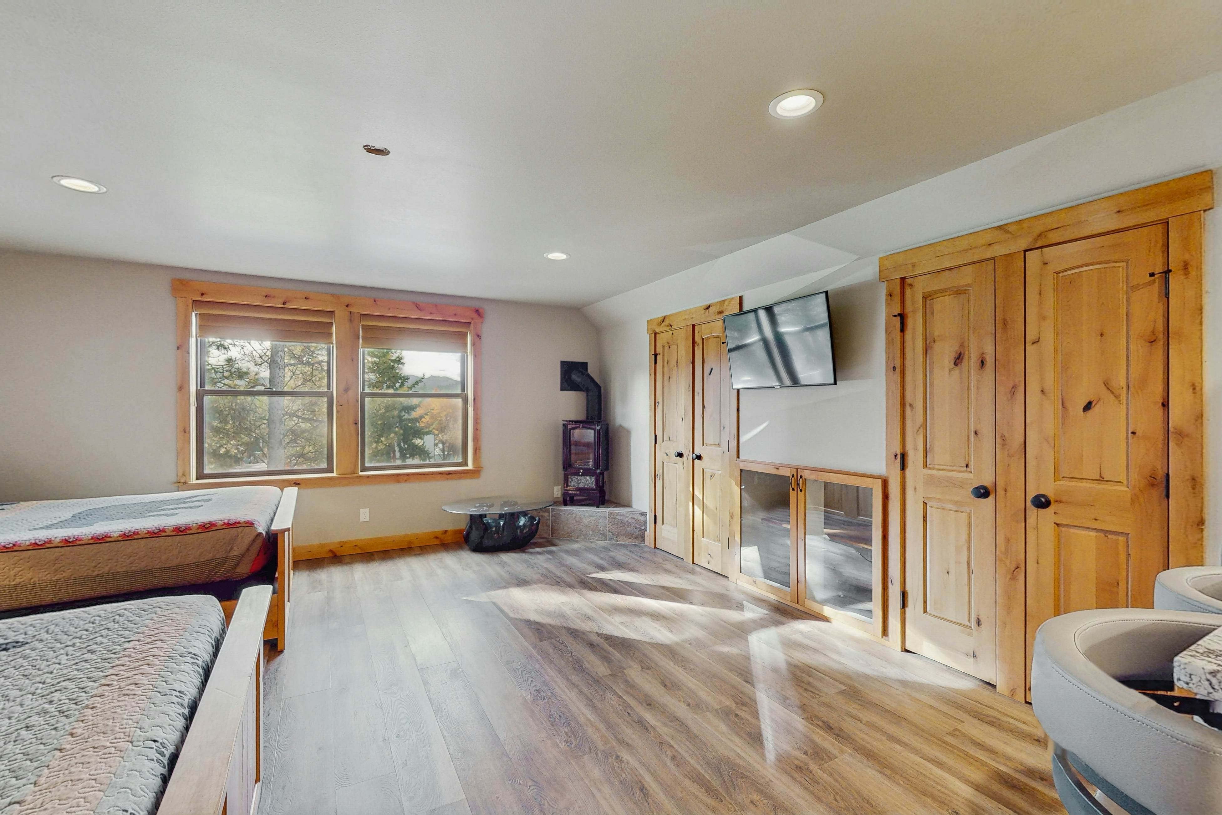 No. 3 Coal Mine Cabin & Studio