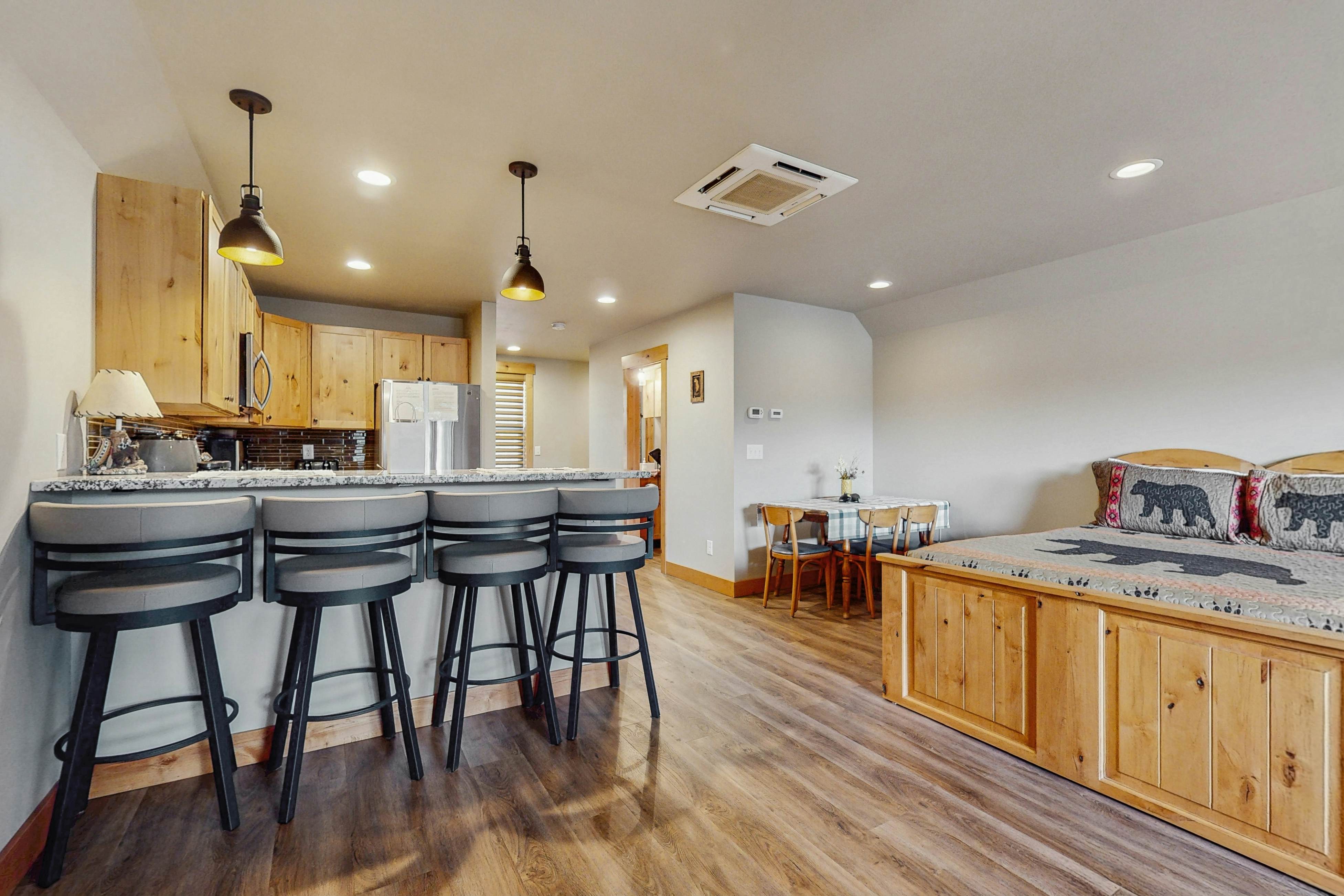 No. 3 Coal Mine Cabin & Studio