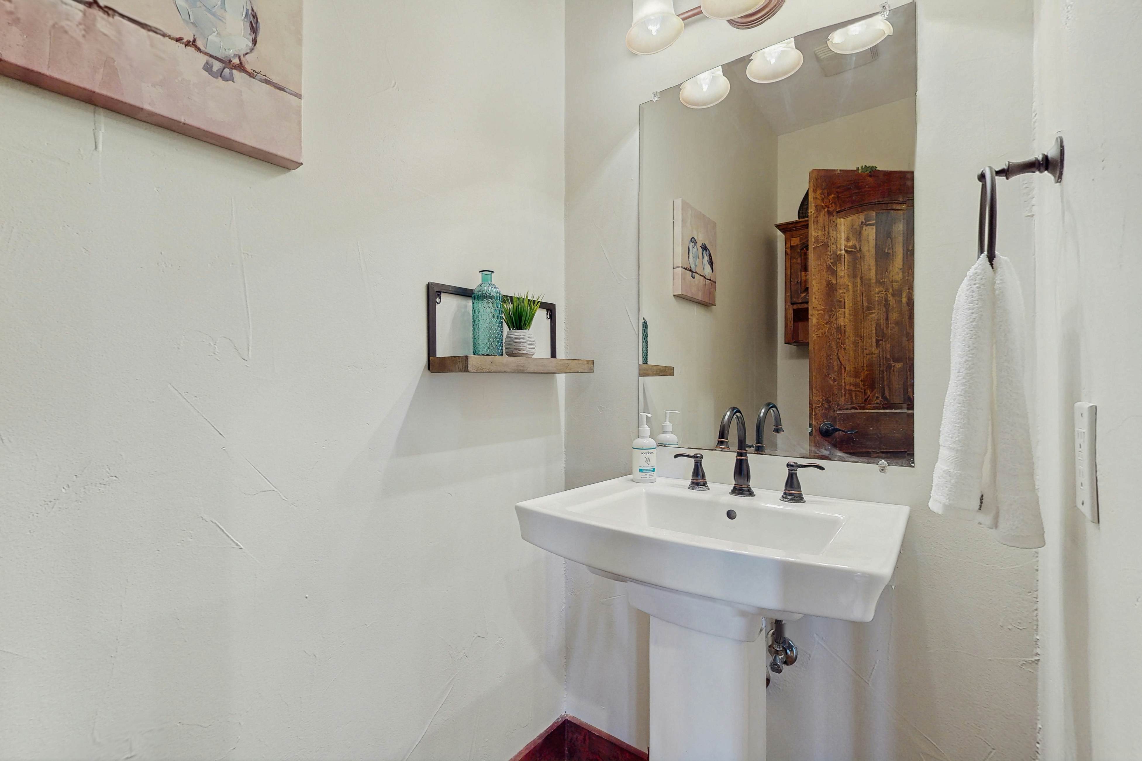 Spicewood Sunset Lake Villa 