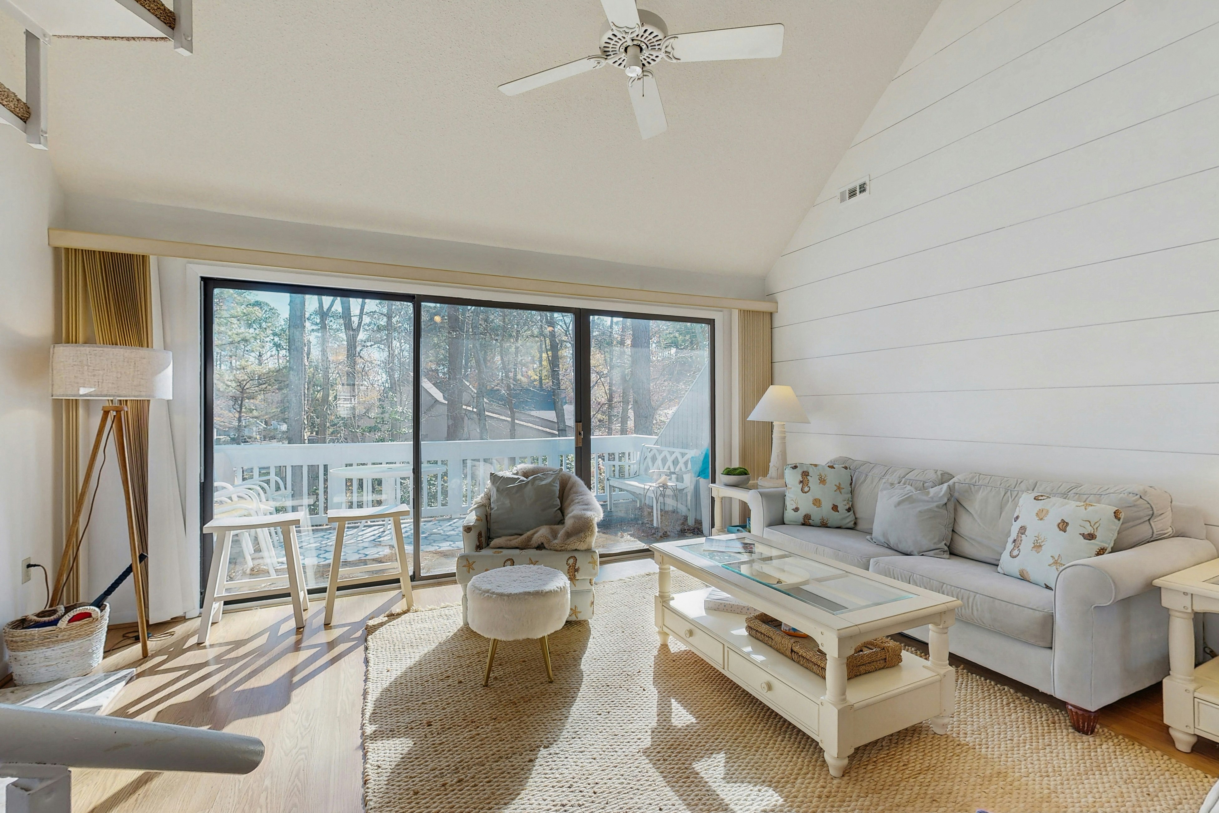 Sea Colony --- 9701 Evergreen Way