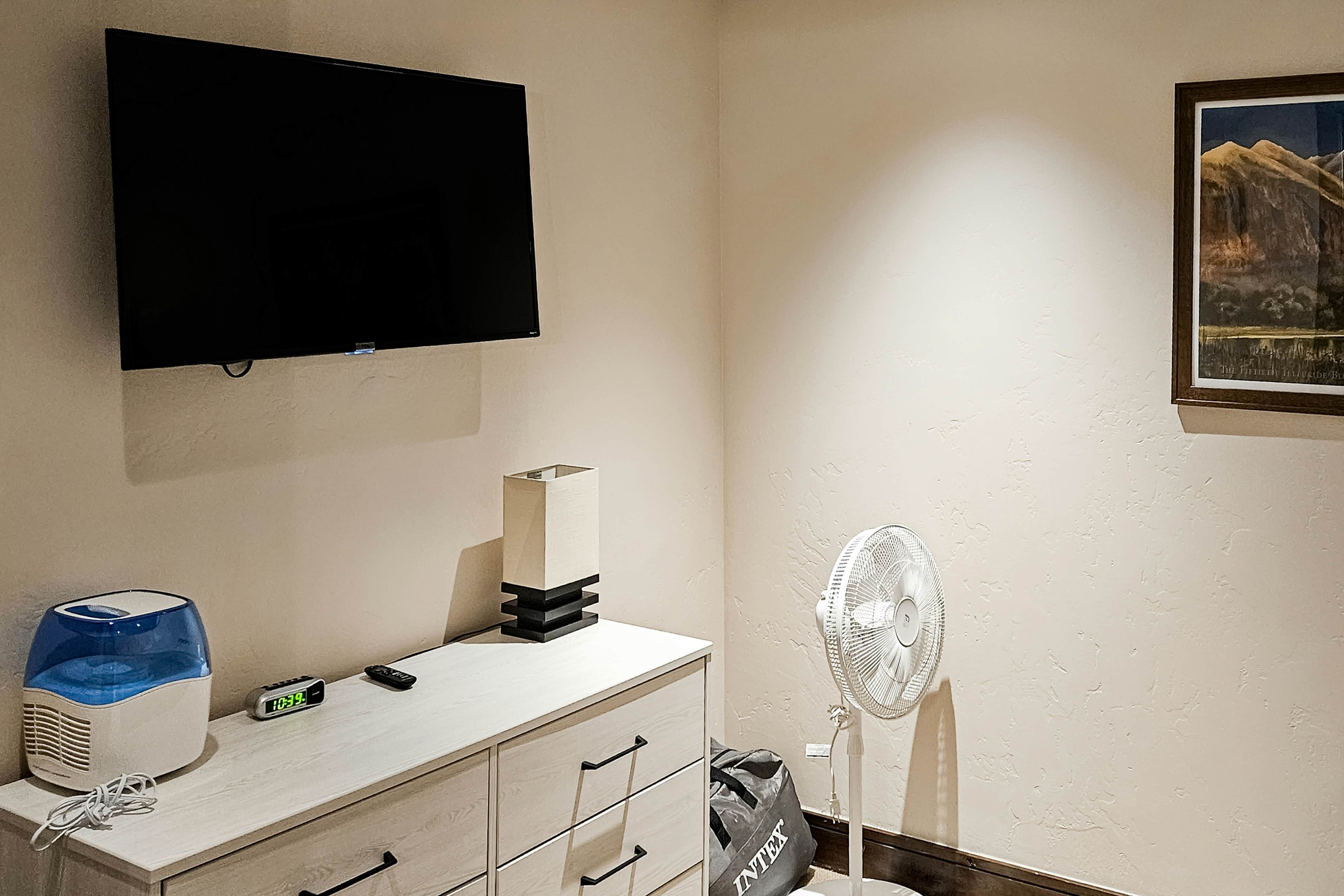 Trails Edge 8 - Trails Edge Line