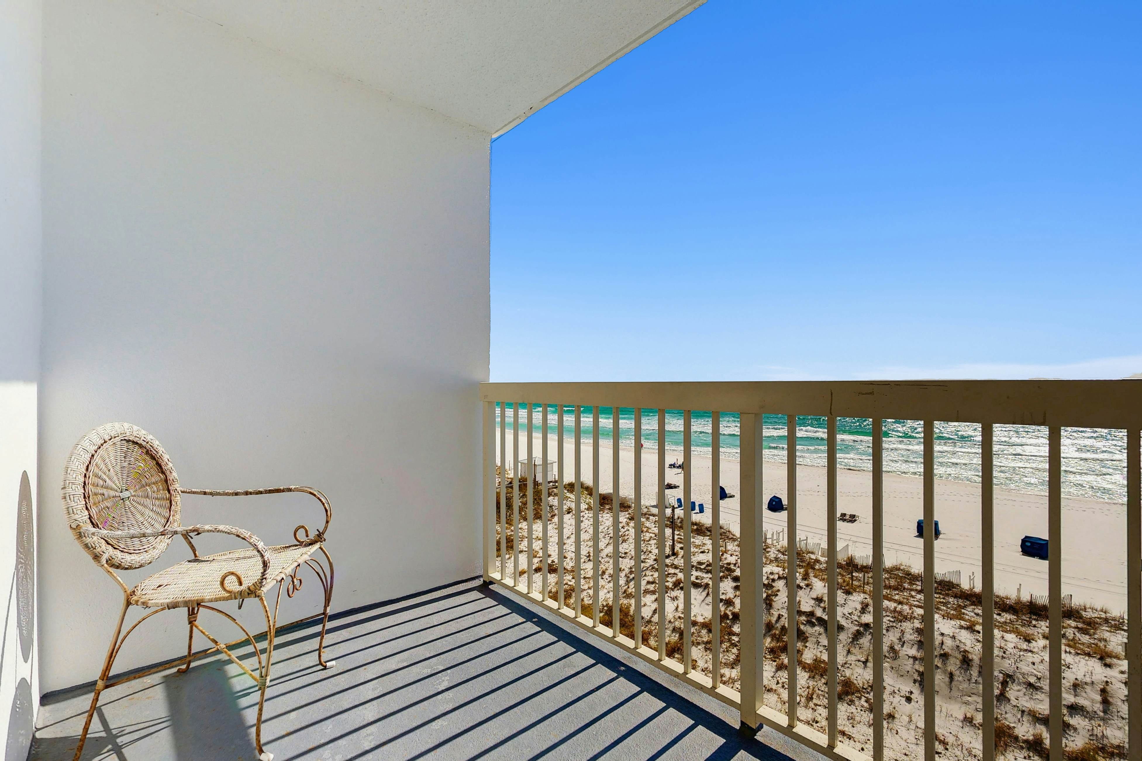 Pelican Beach Resort 509