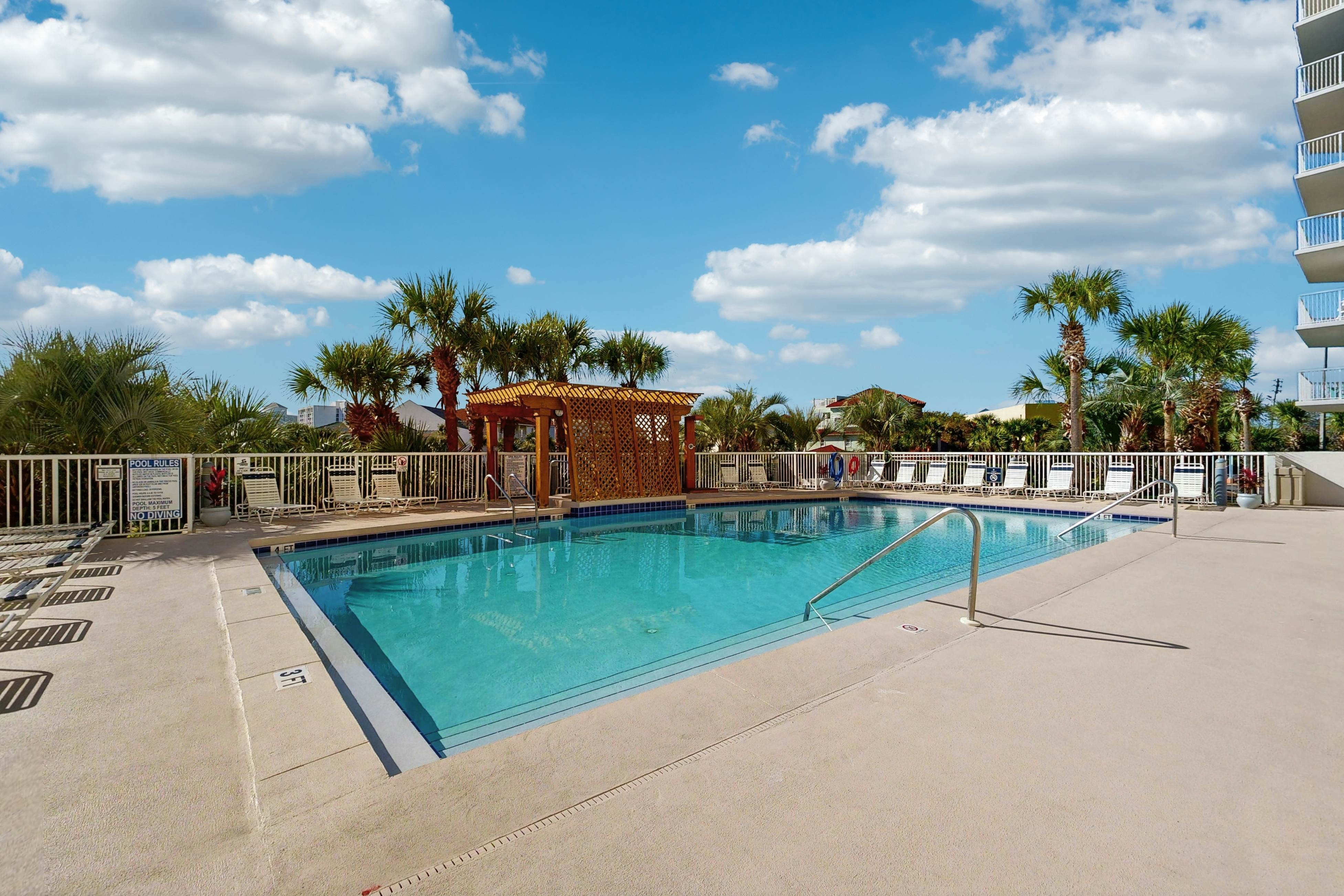 The Terrace at Pelican Beach Resort 905