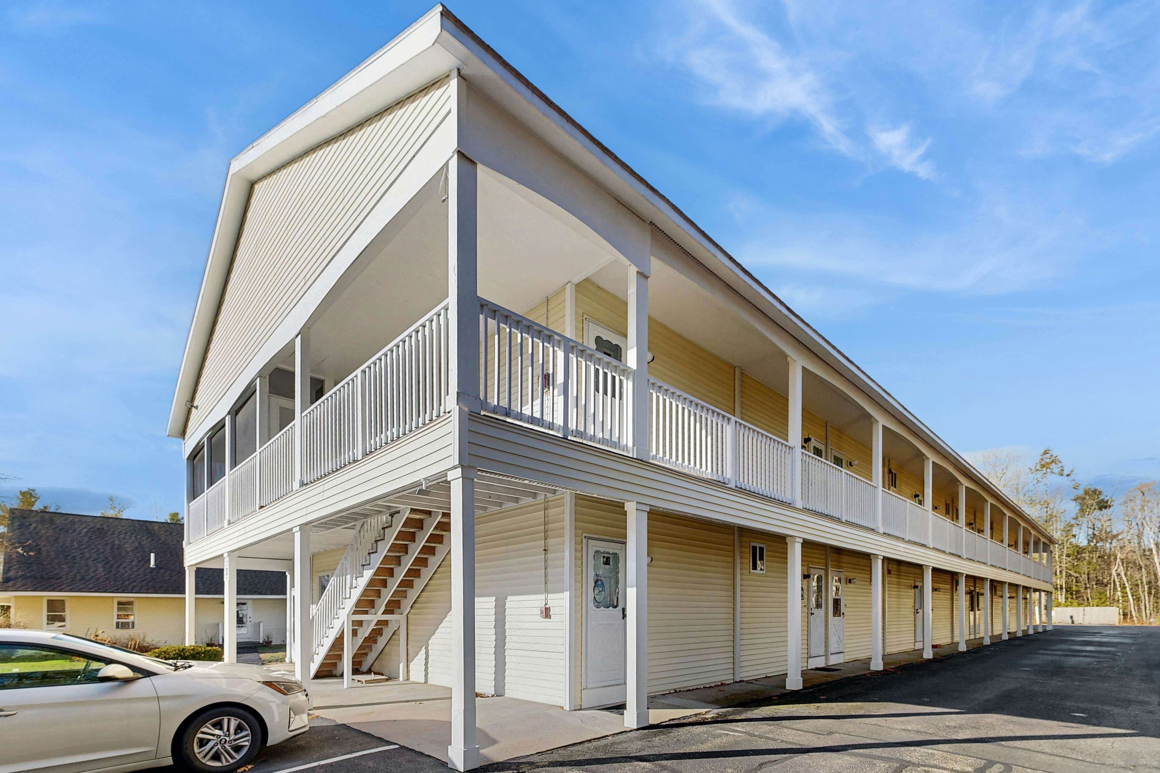 Wellington Manor 140