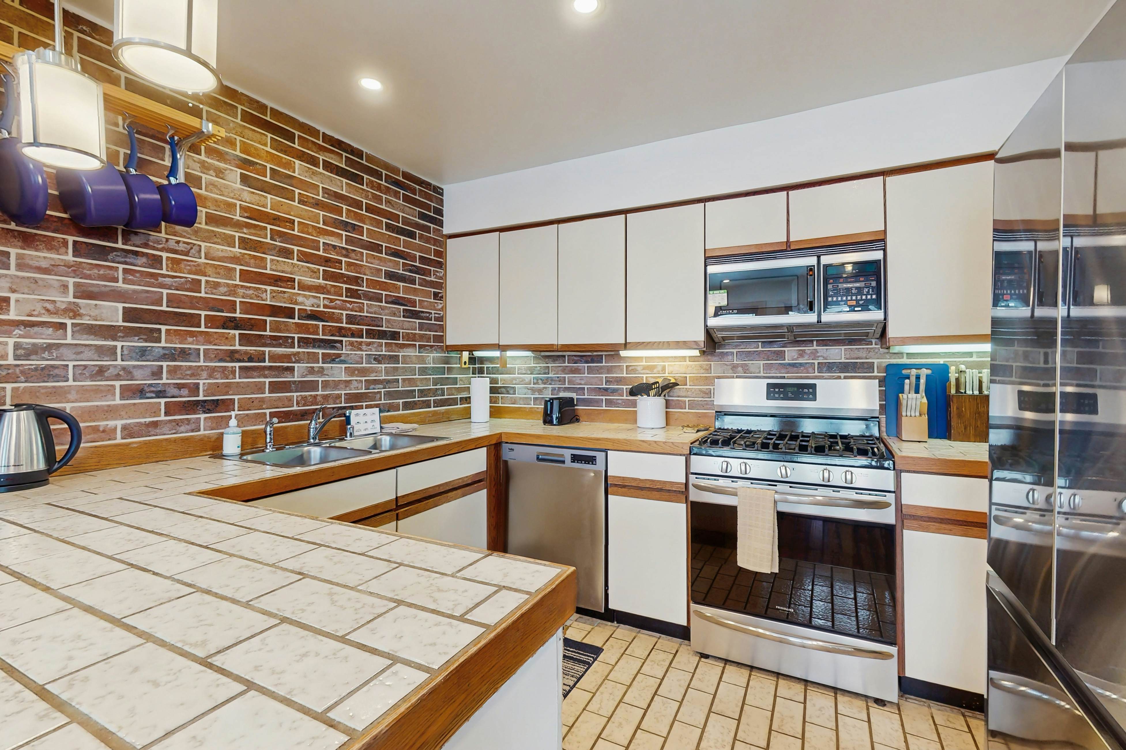 Sunrise - Eastglade-C4