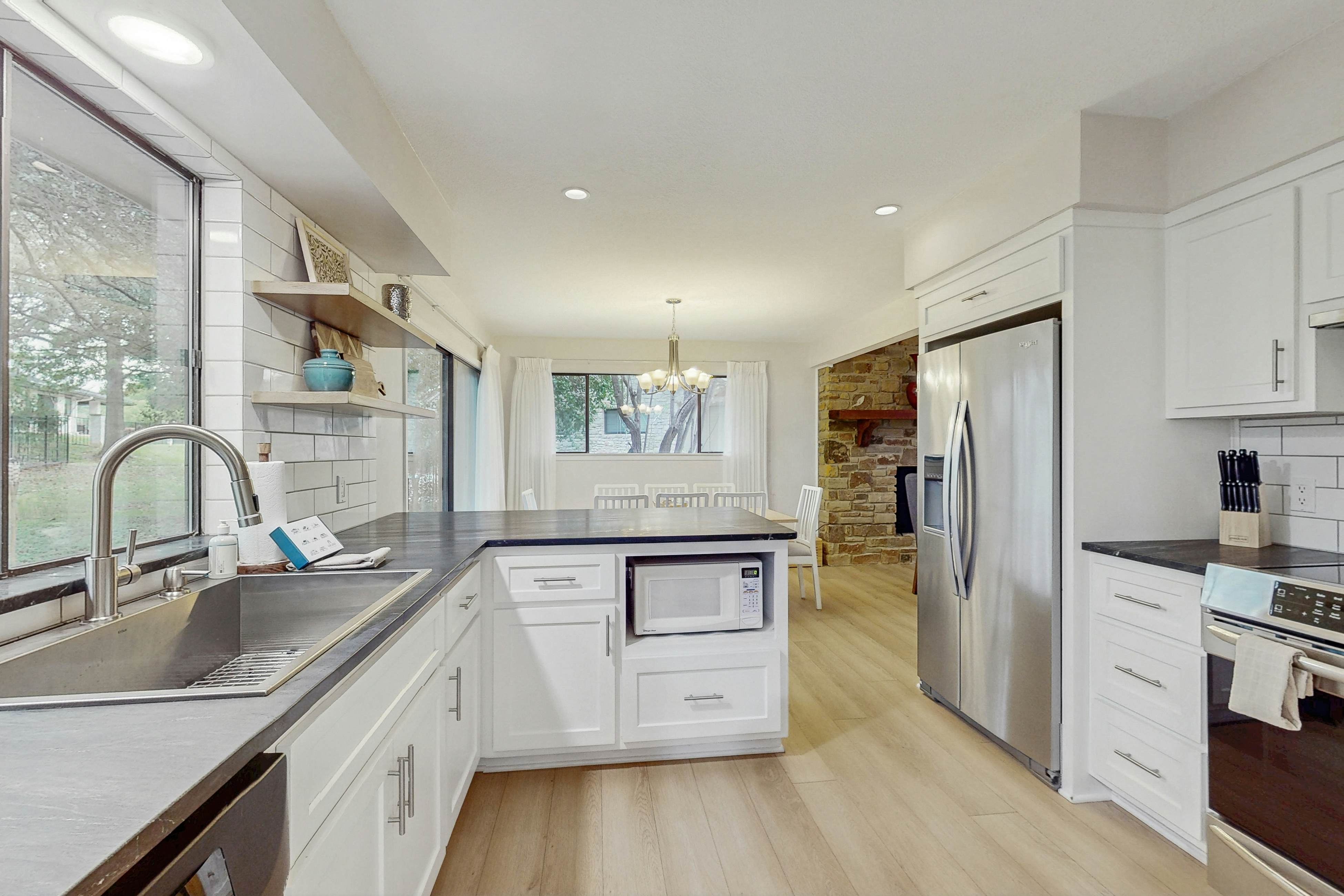 Horseshoe Bay Getaway