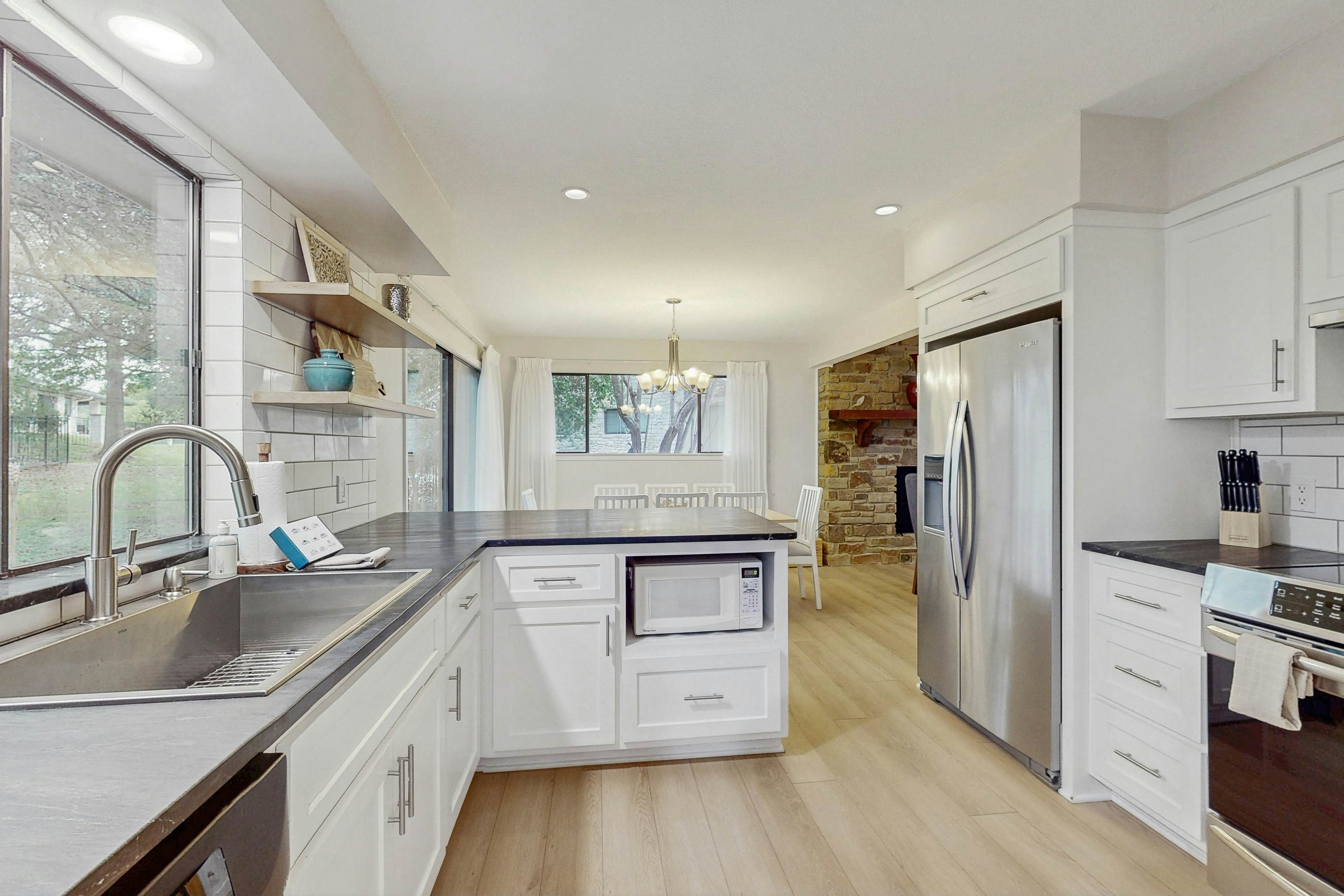 Horseshoe Bay Getaway