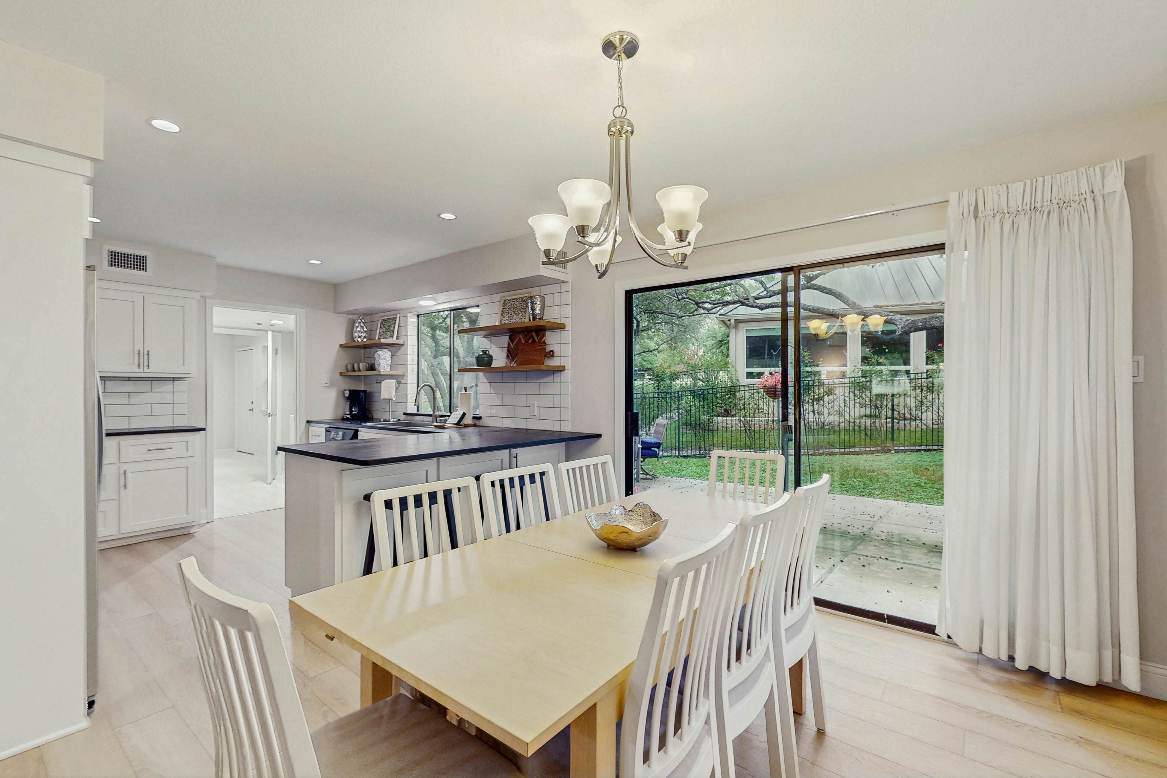 Horseshoe Bay Getaway