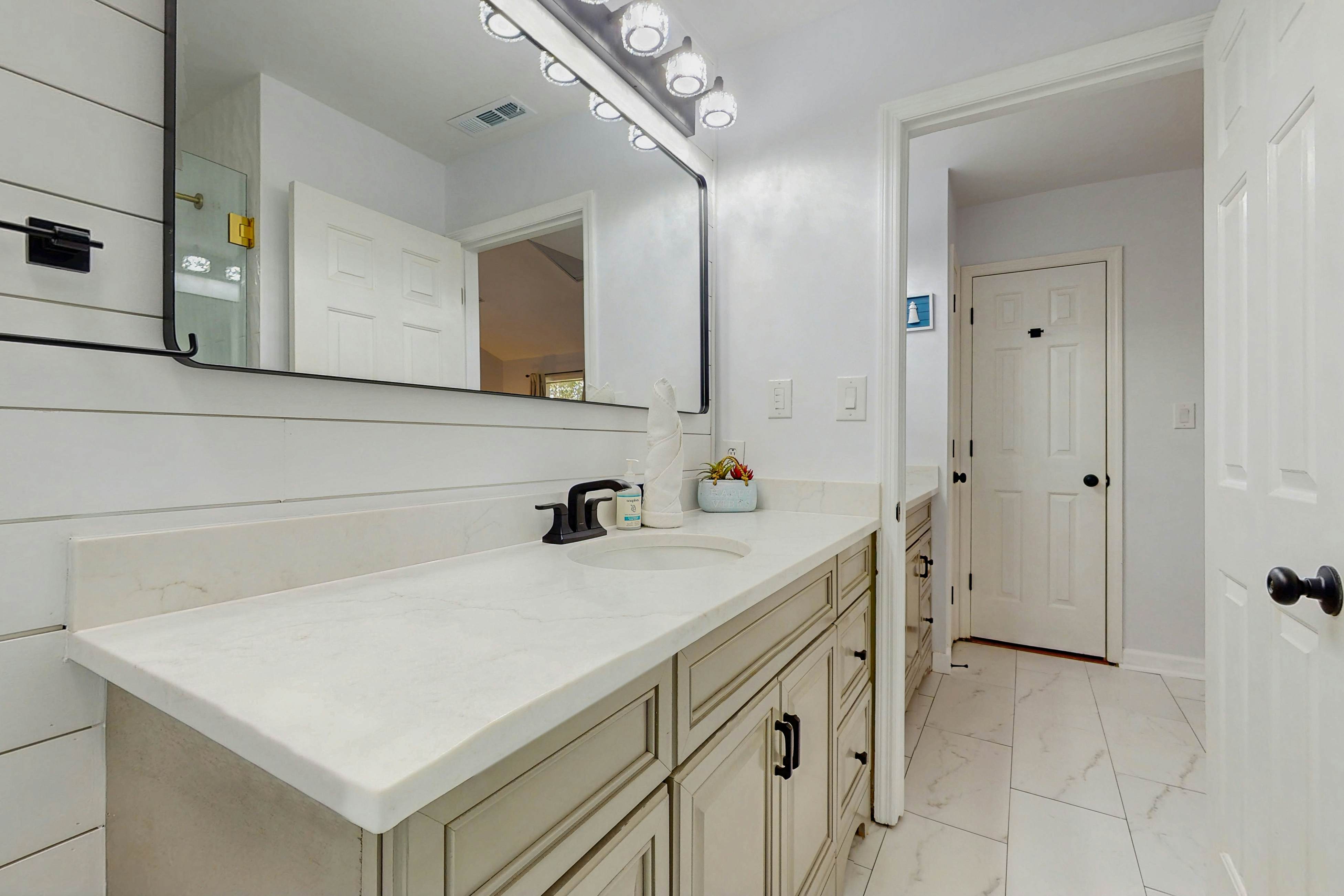 Beachwalk Escape (Beachwalk 112)