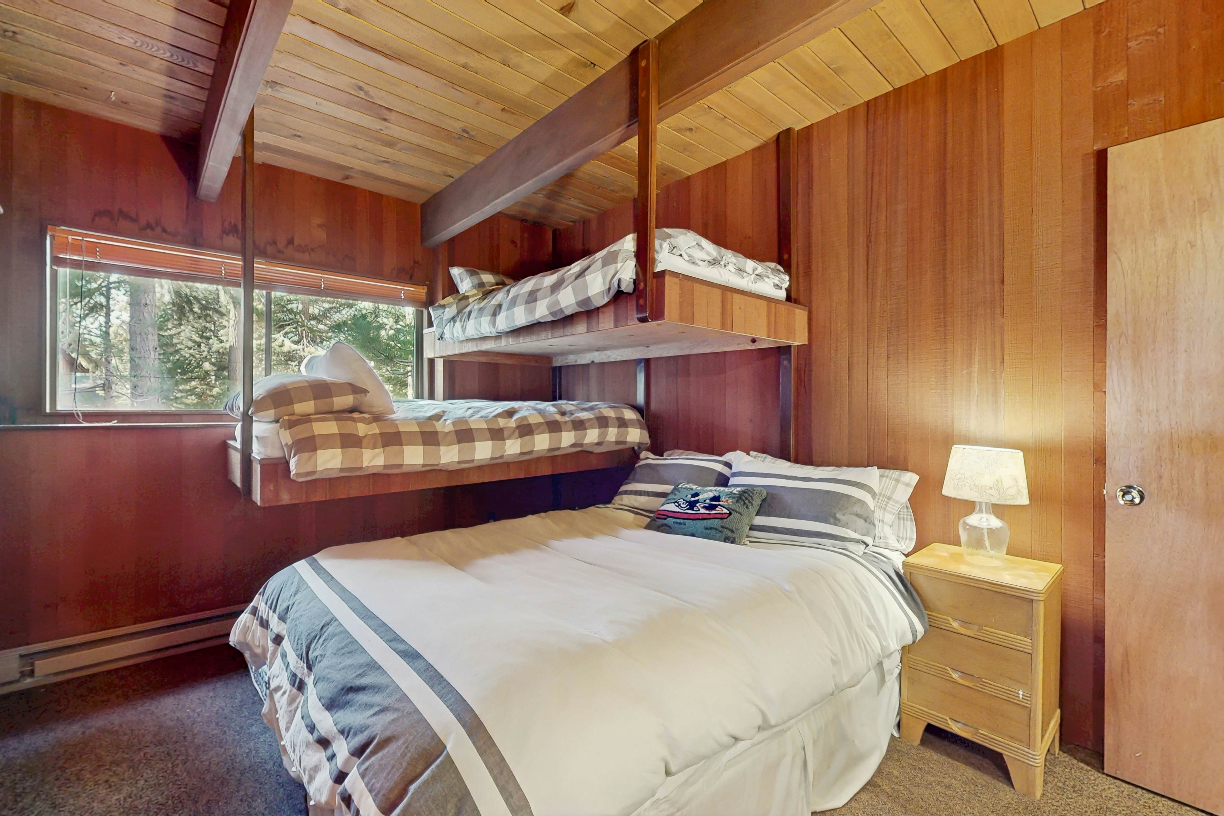 Alpenglow at Dollar Point