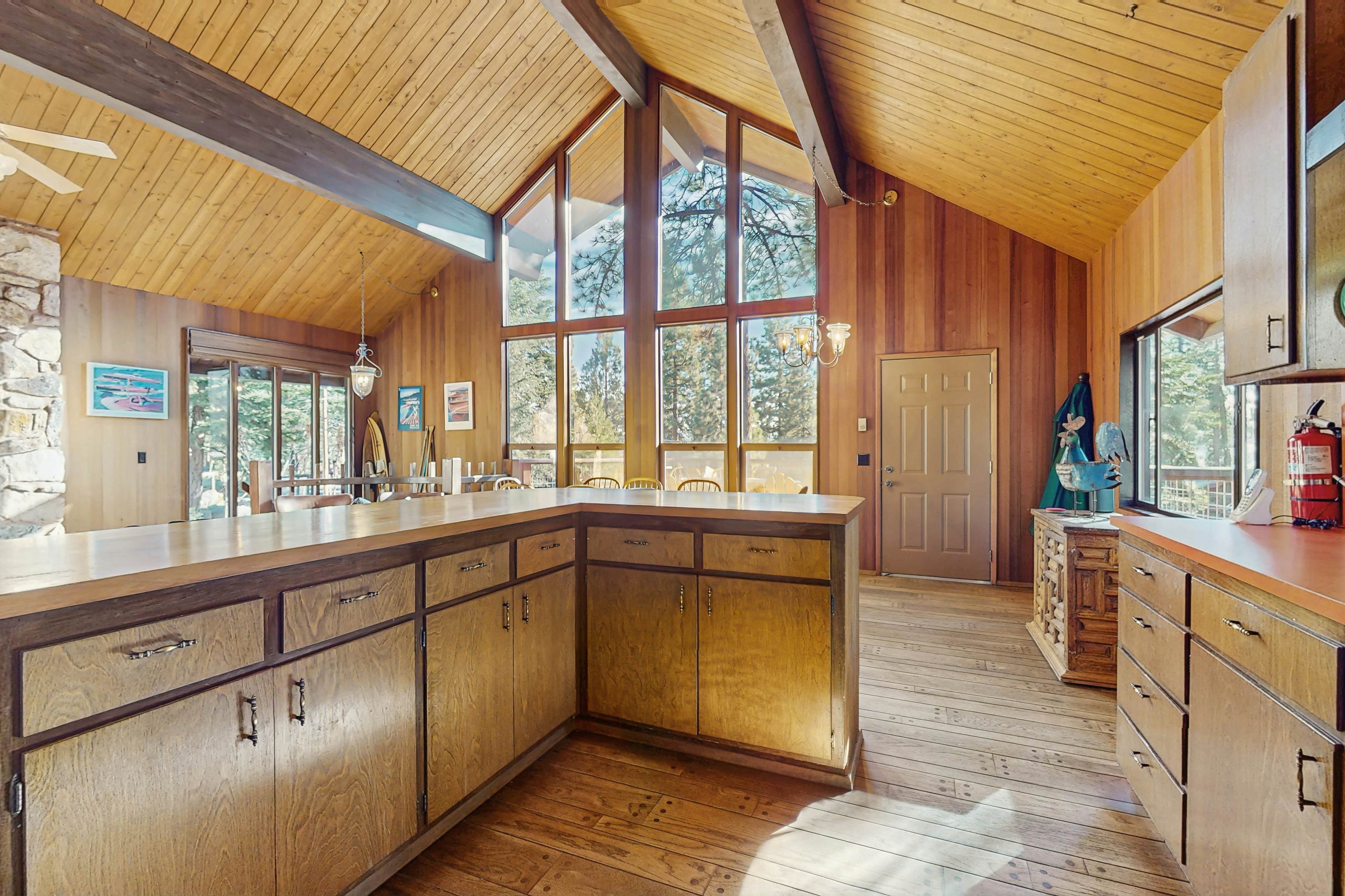 Alpenglow at Dollar Point