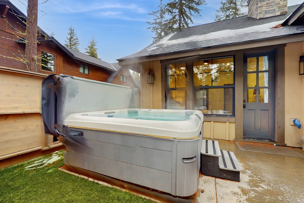 The Farmhouse at Suncadia | 4 Bed Cle Elum, WA House | Vacasa