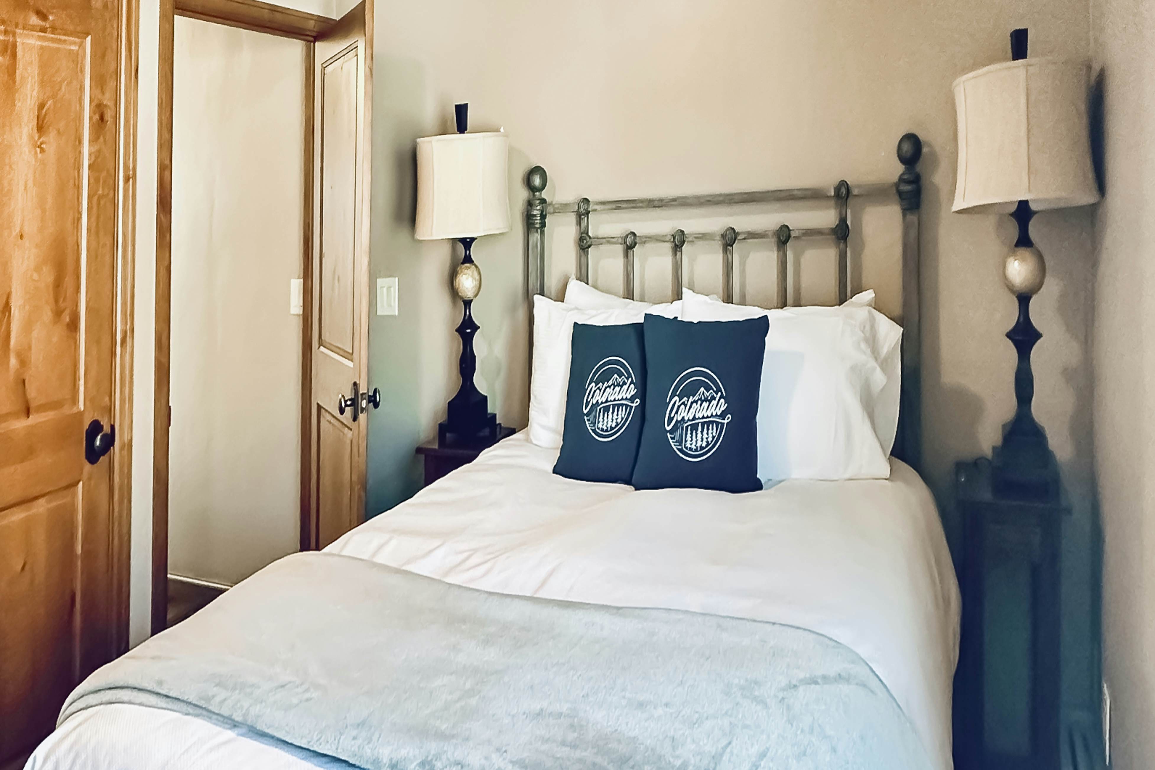 Snowmass Village 19E