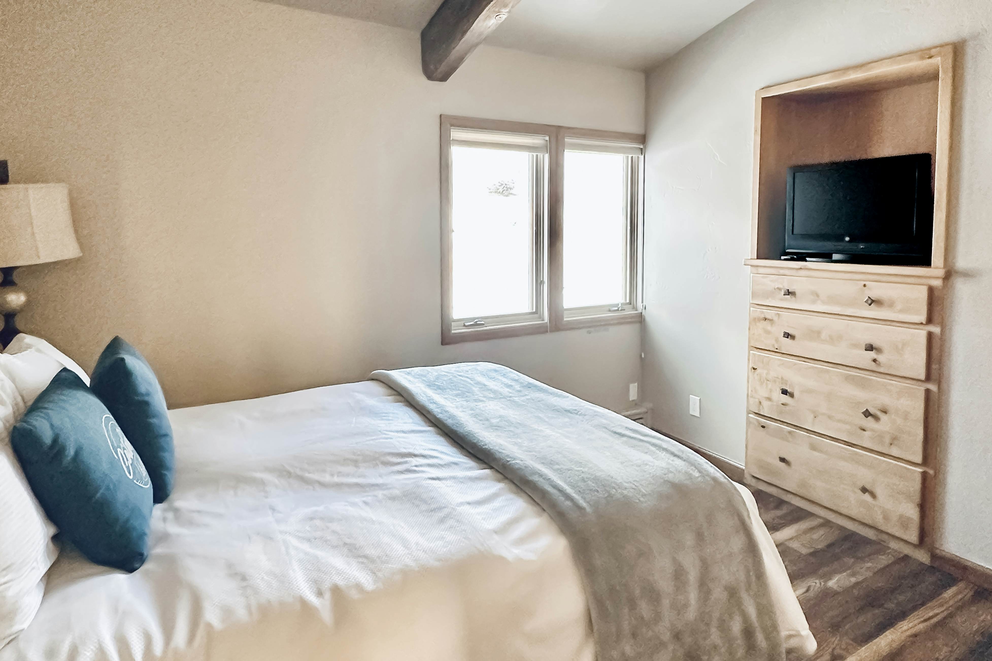 Snowmass Village 19E