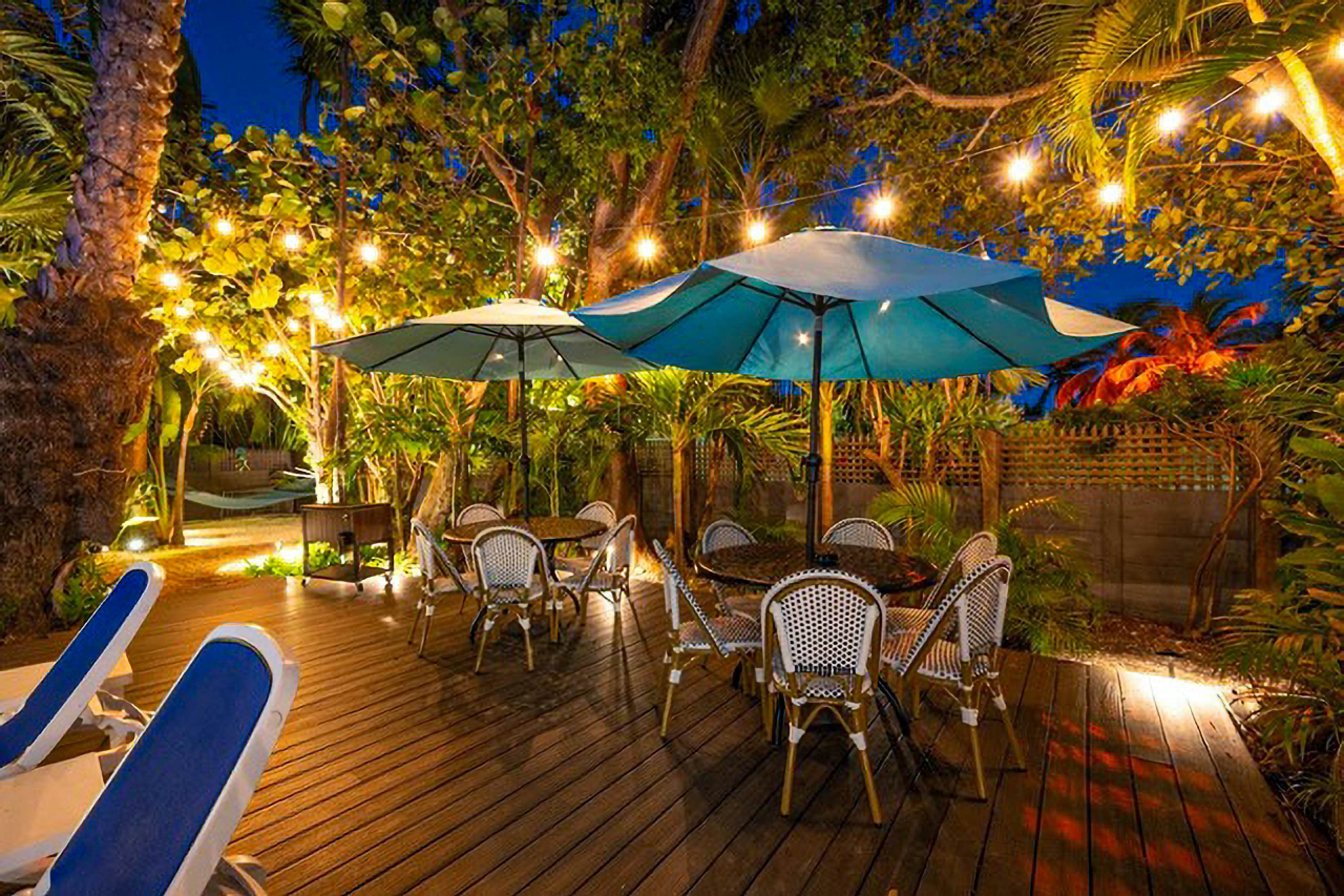 Papa's Hideaway #1 - Torrents of Spring