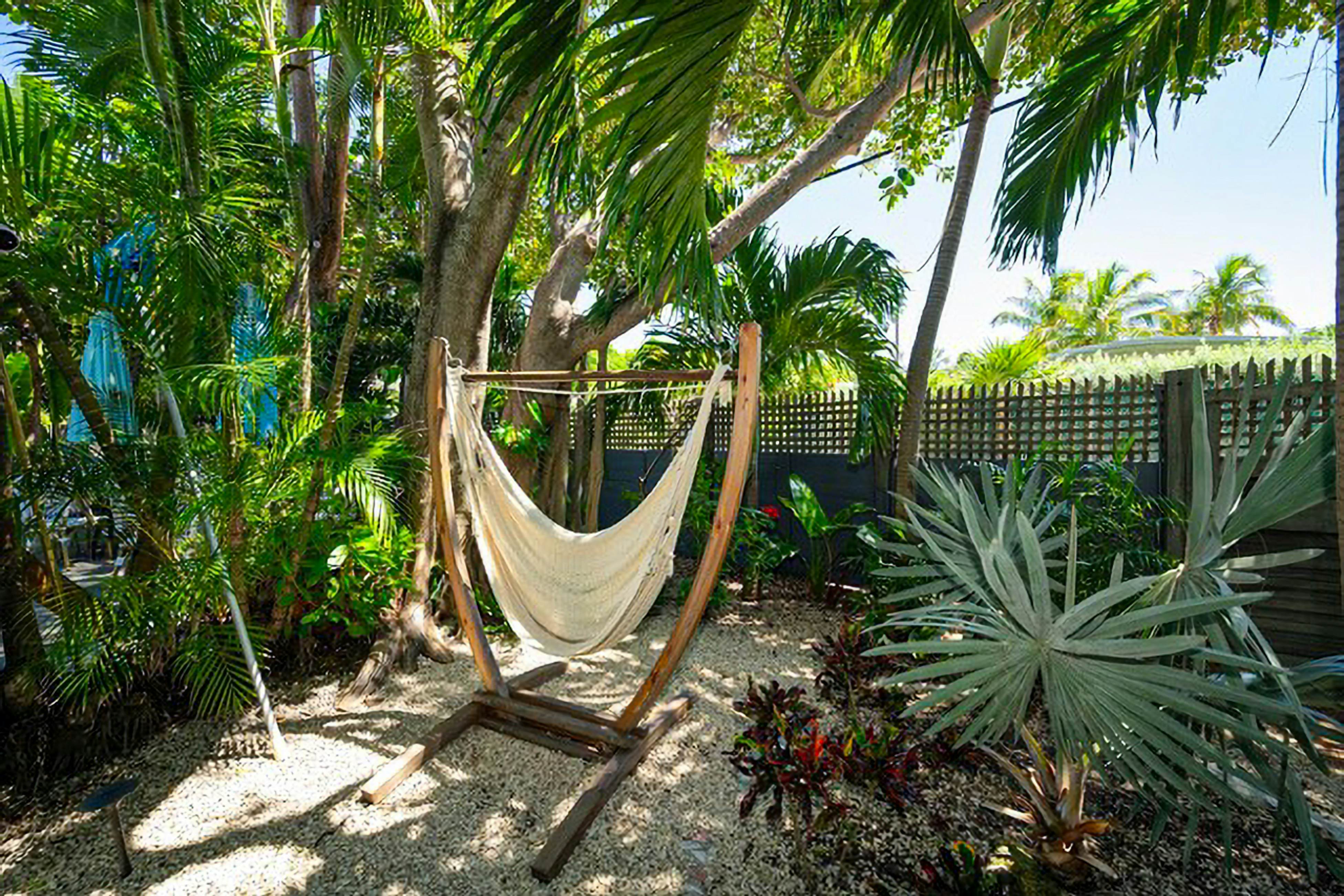 Papa's Hideaway #2 - The Sun Also Rises