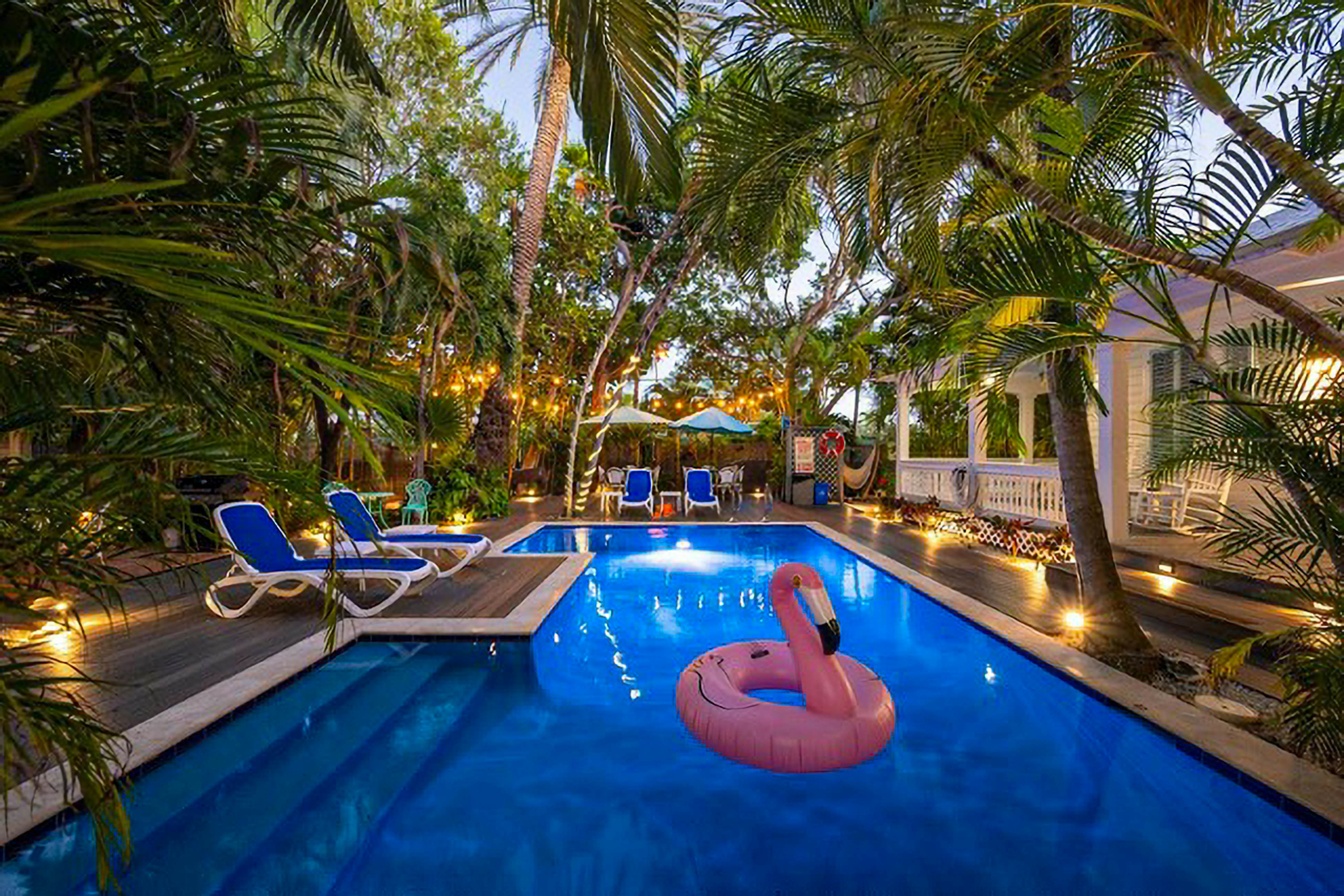 Papa's Hideaway  - Garden of Eden