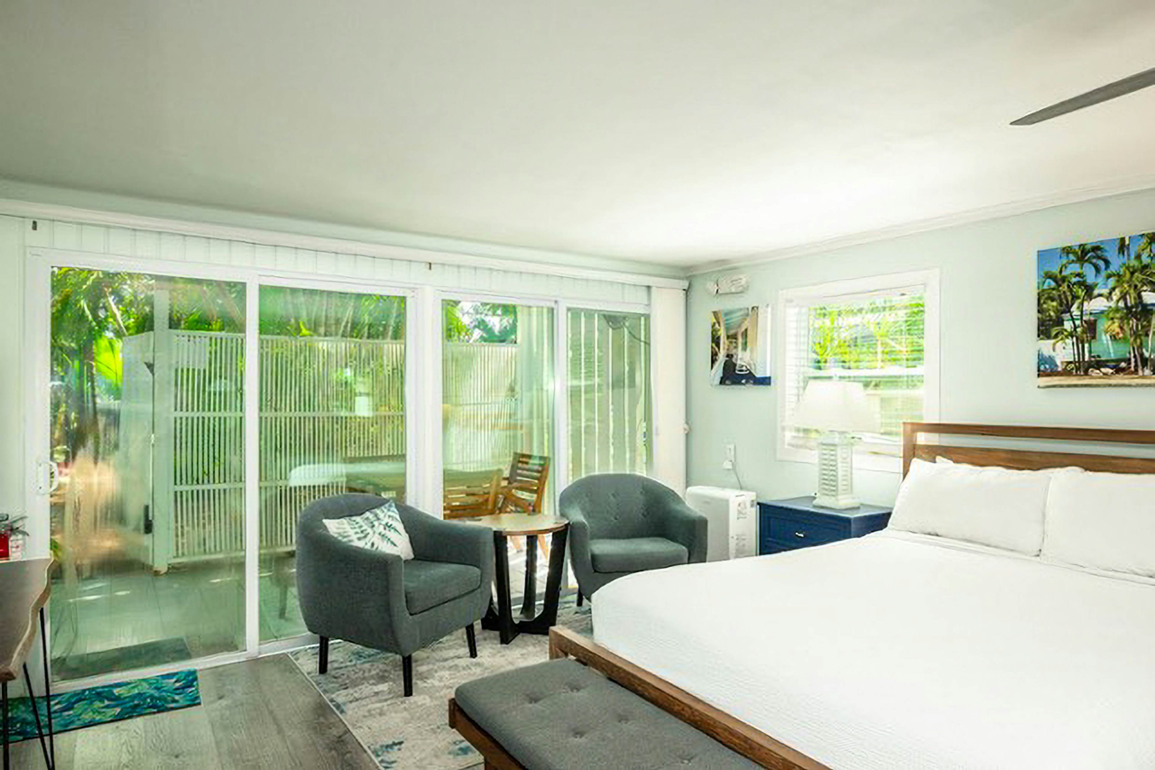 Papa's Hideaway #3 - For Whom the Bell Tolls