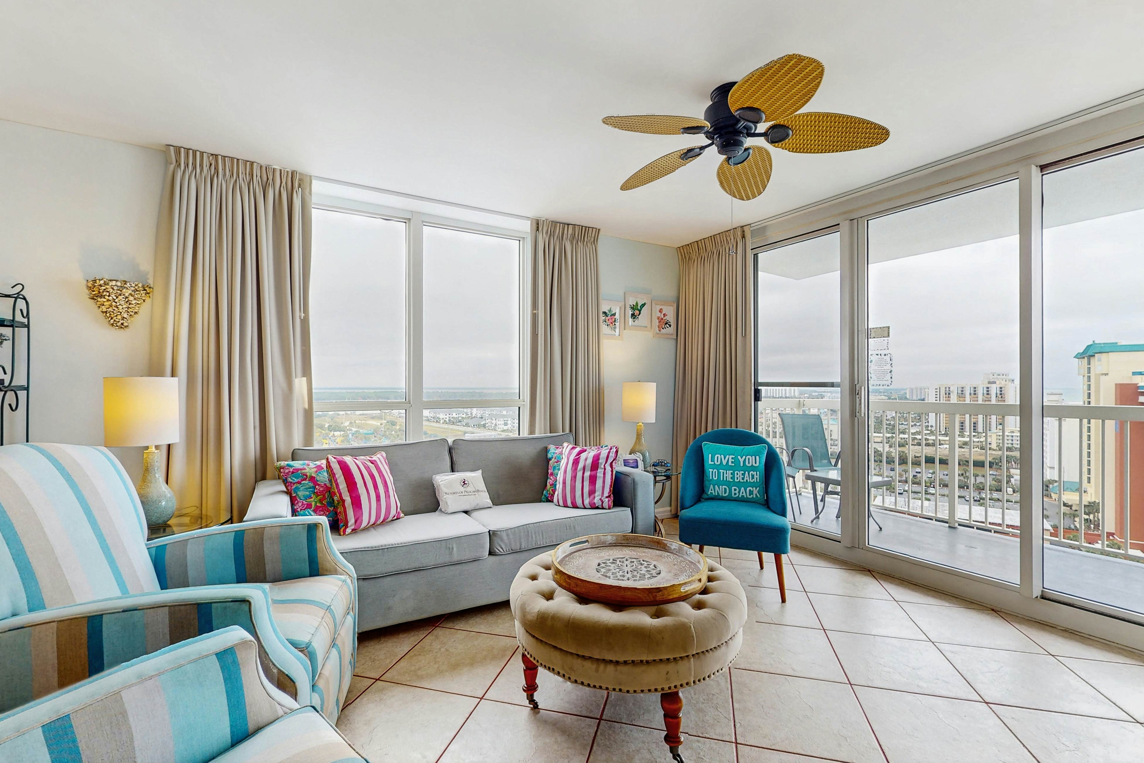 Pelican Beach Resort 1818