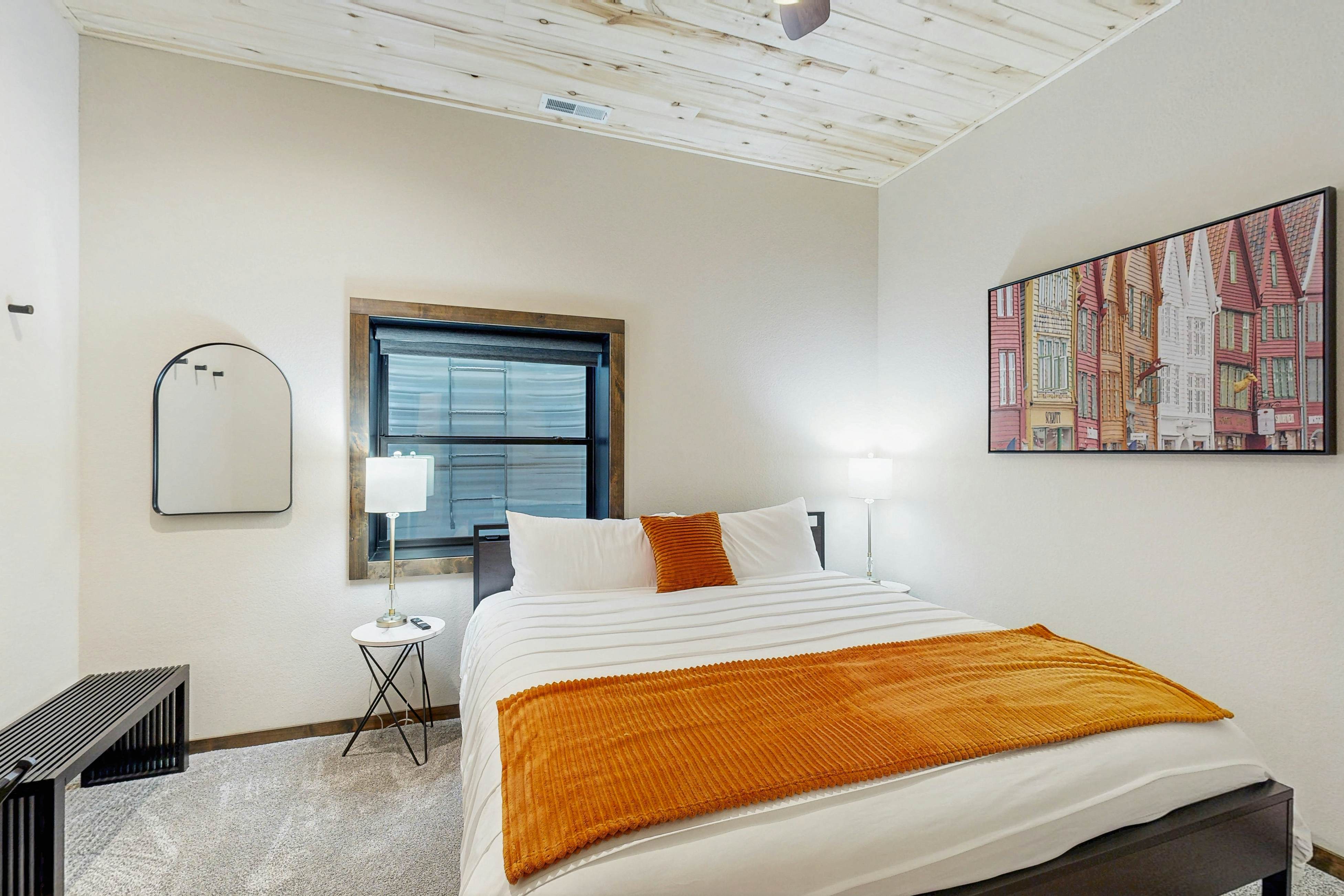 Summer Skjol & Ski Haus