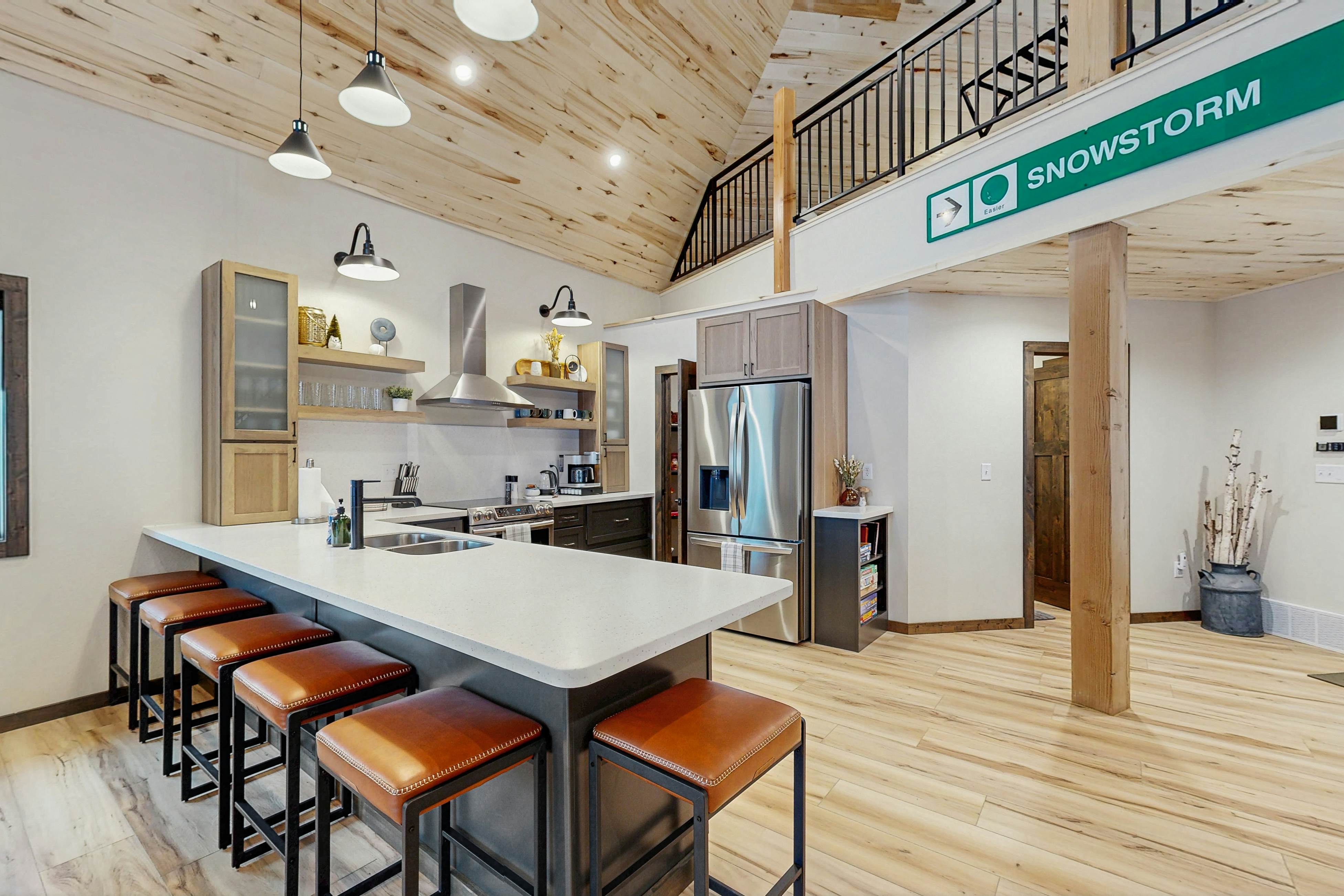 Summer Skjol & Ski Haus