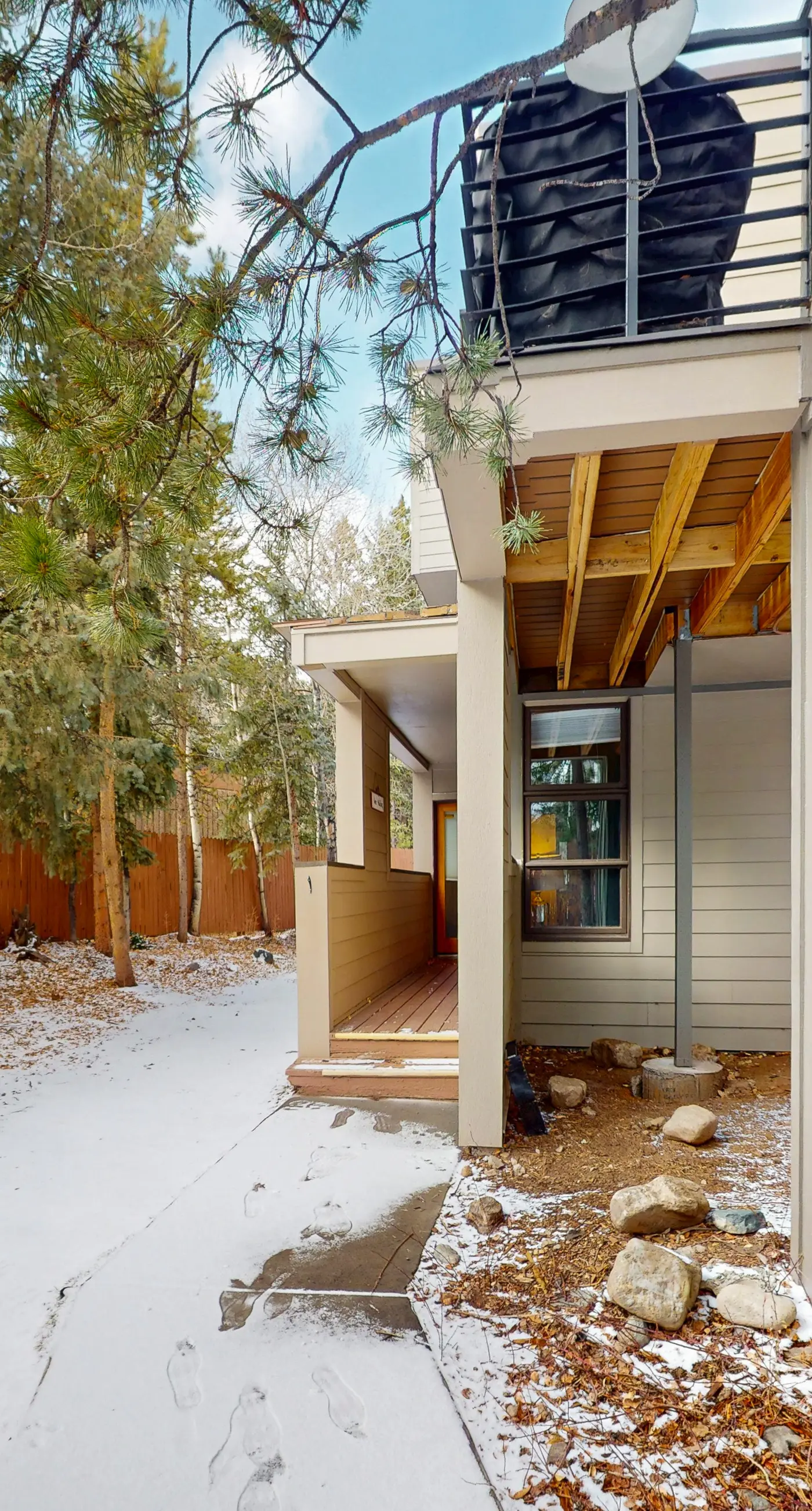 Tenmile Mountain House